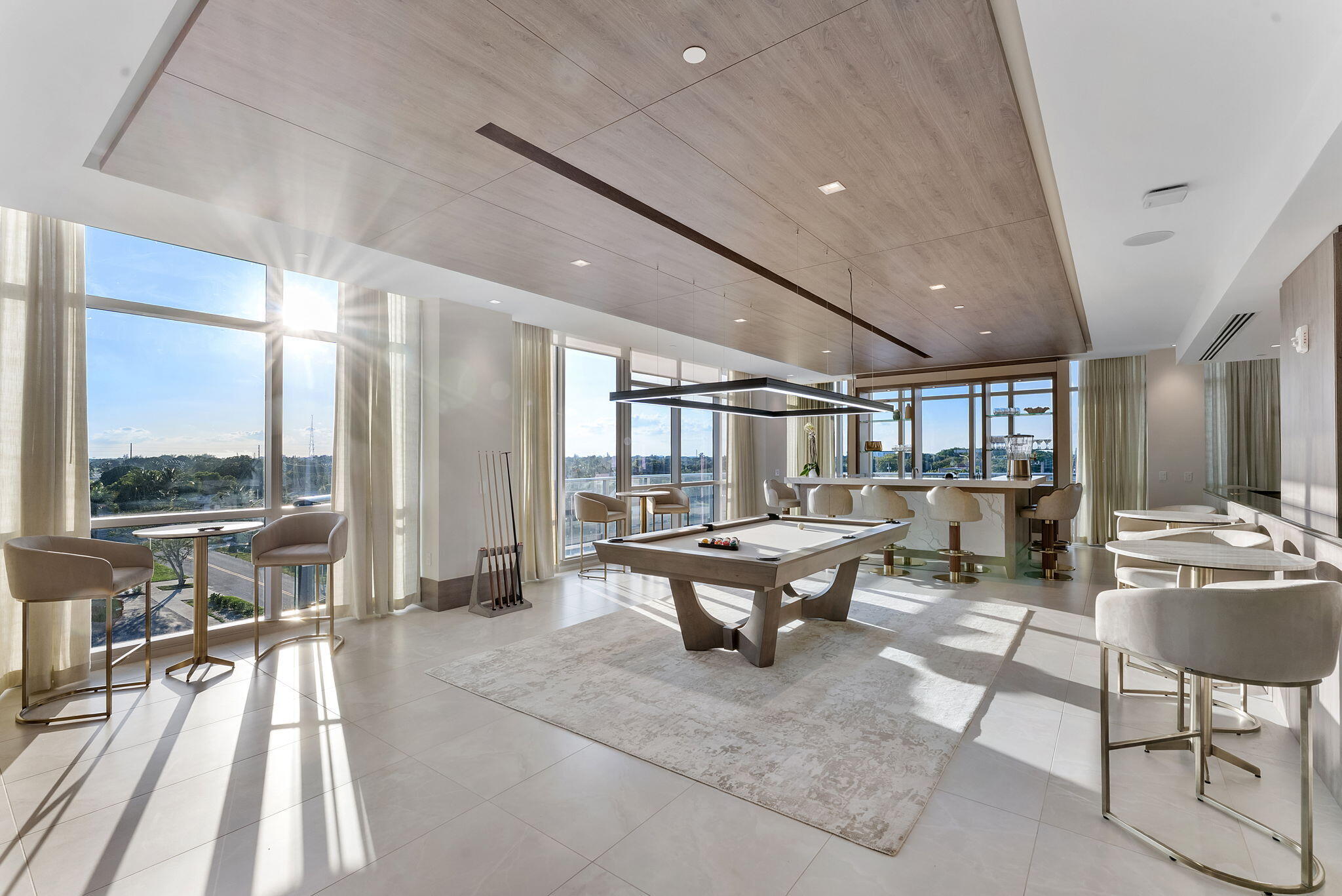220 Lake Shore Drive Penthouse 2321 Property Photo 39
