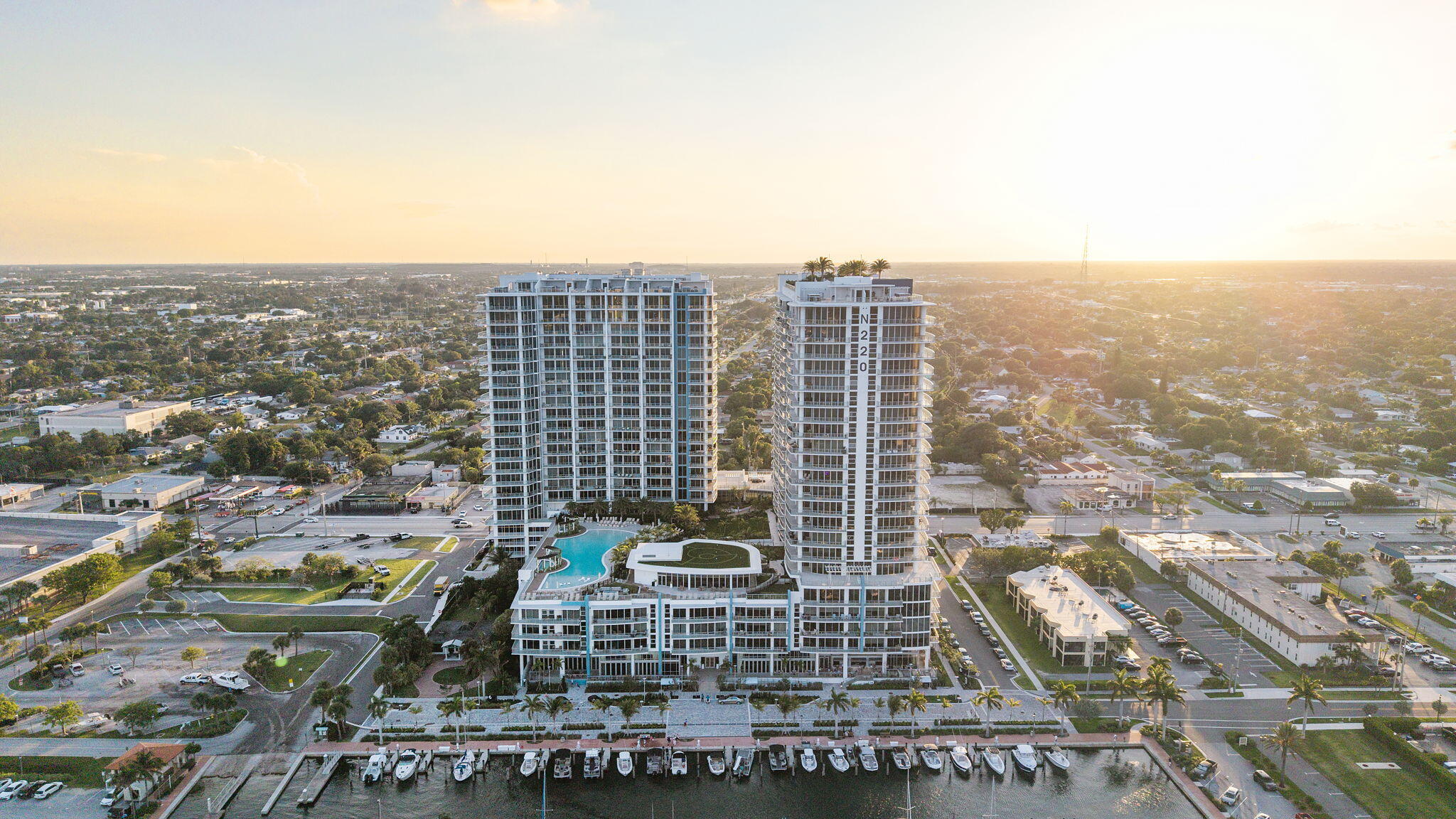 220 Lake Shore Drive Penthouse 2321 Property Photo 45