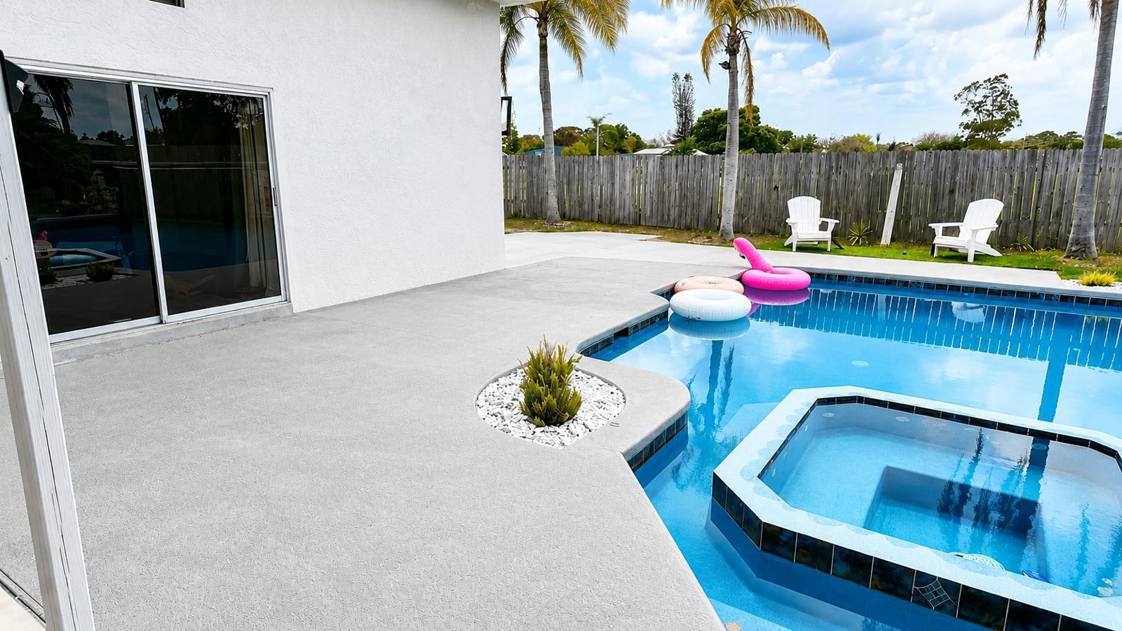2068 Se Triumph Road Property Photo 20