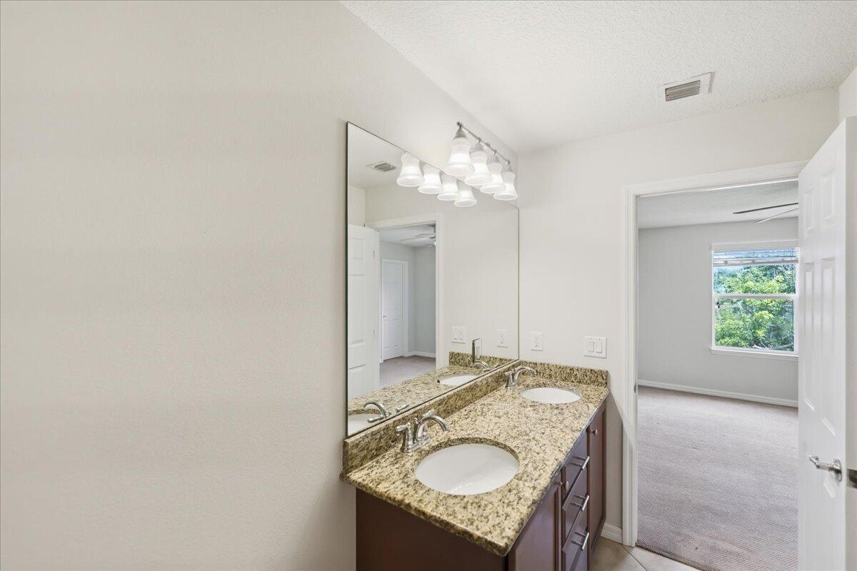 1069 Normandie Way Property Photo 17