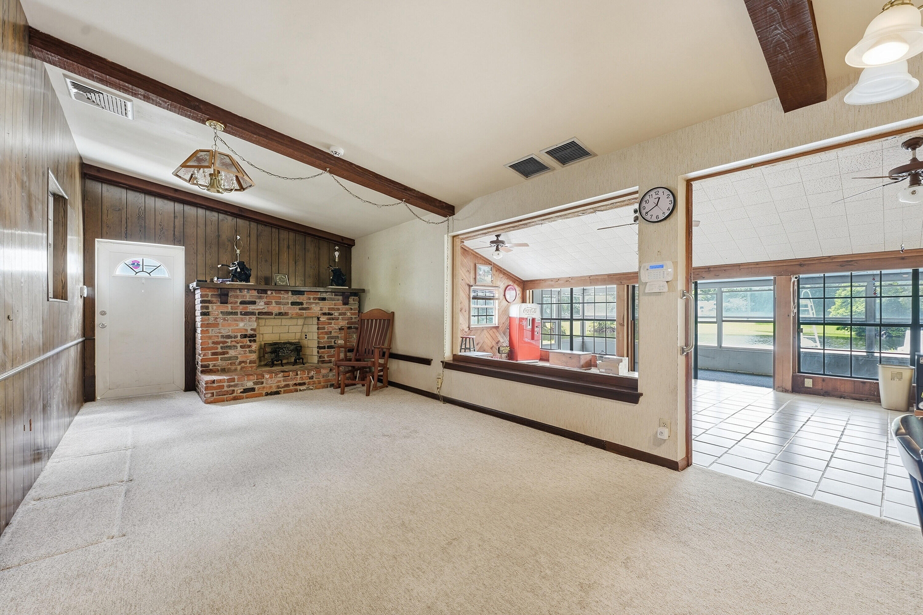 7689 Lawrence Road Property Photo 13