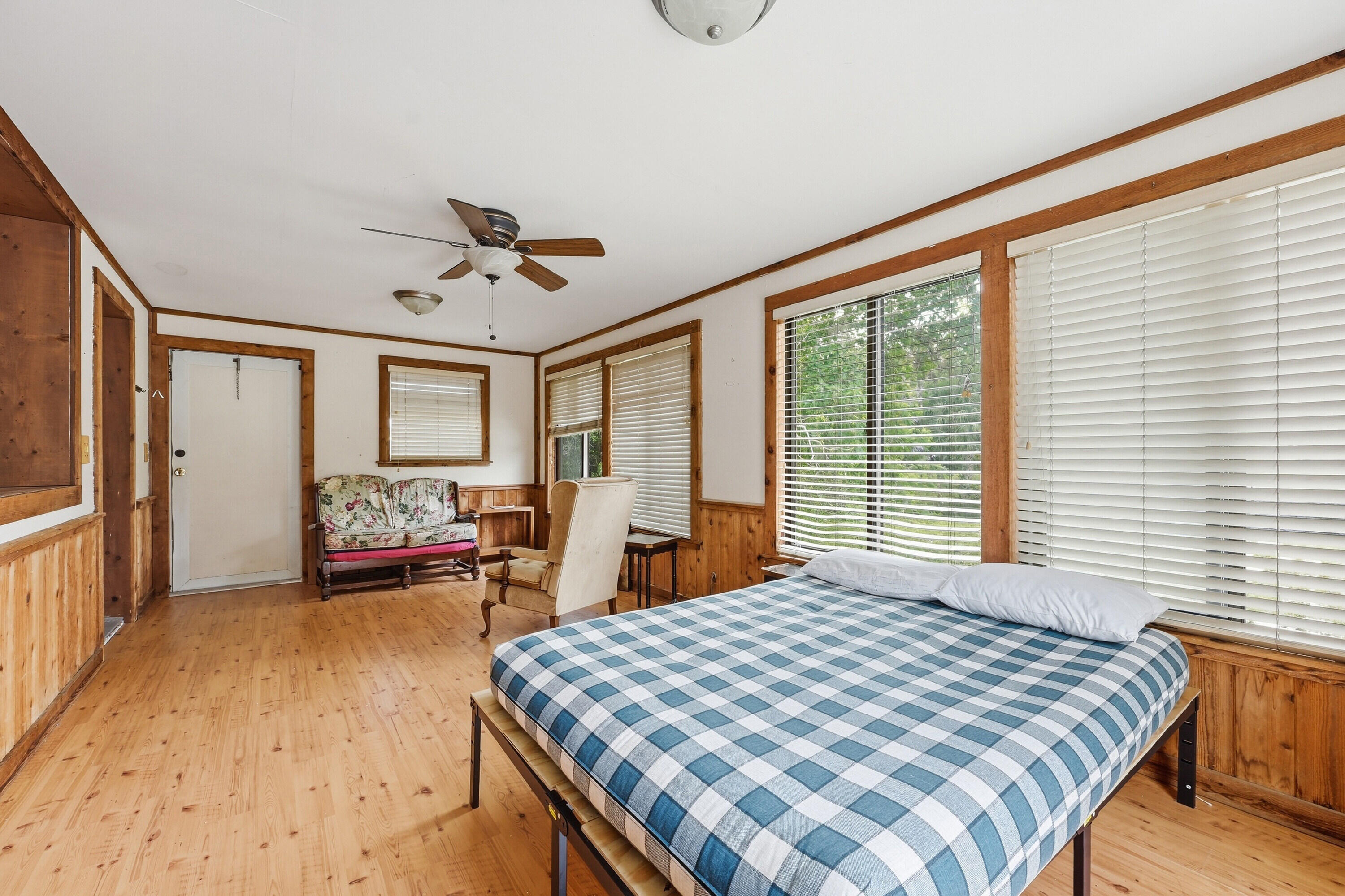 7689 Lawrence Road Property Photo 23