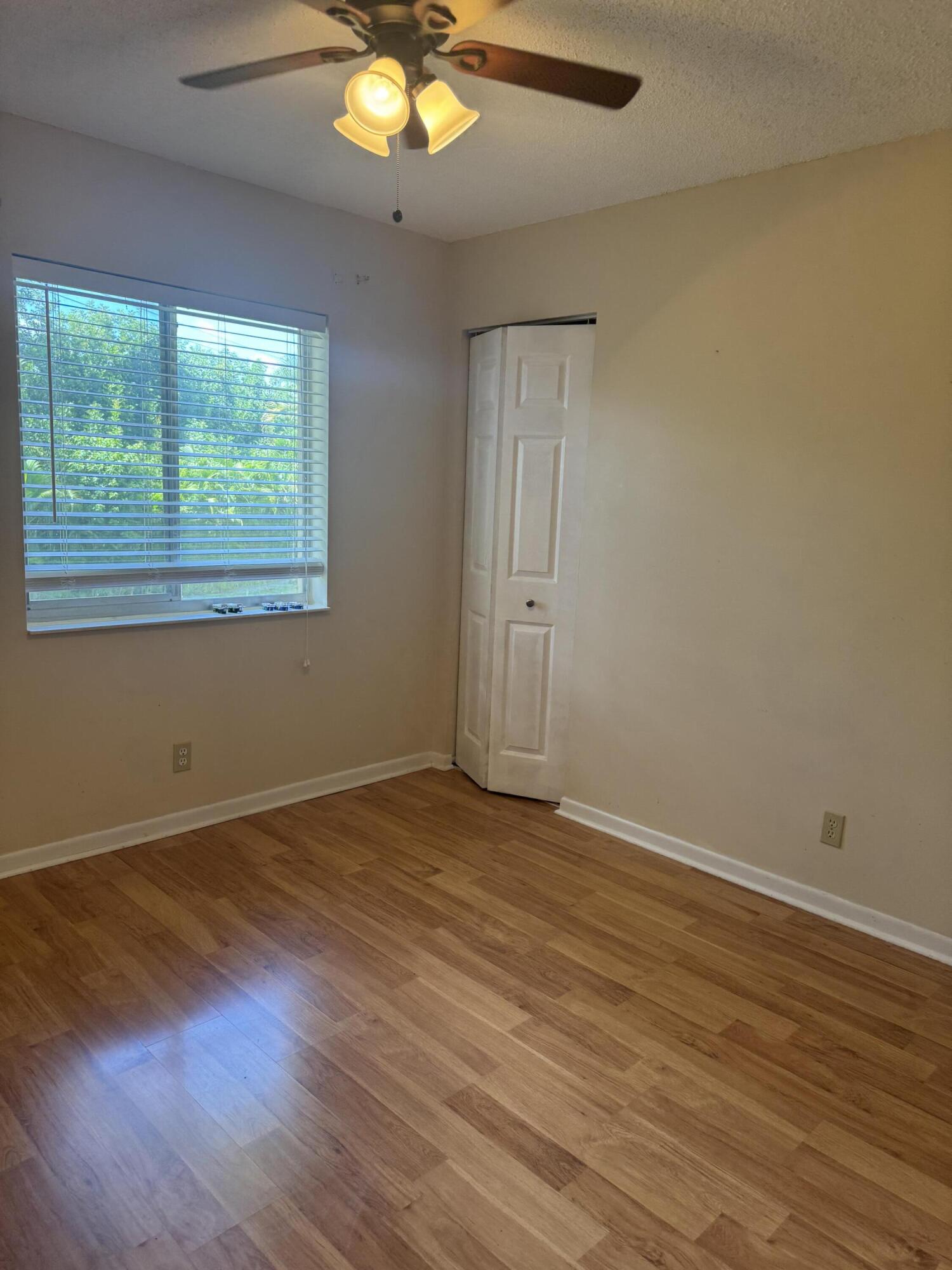 435 Pine Glen Lane C-2 Property Photo 13