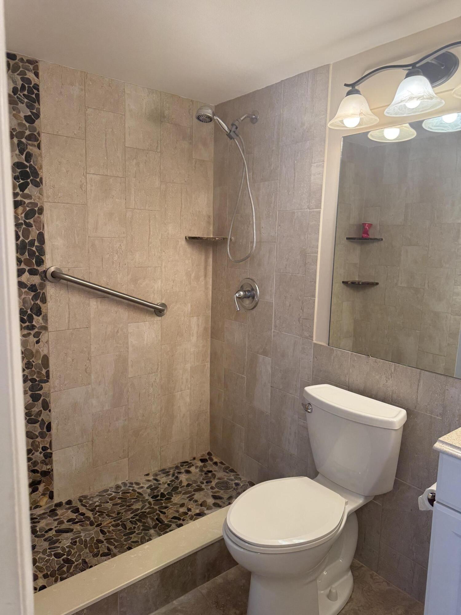 435 Pine Glen Lane C-2 Property Photo 16