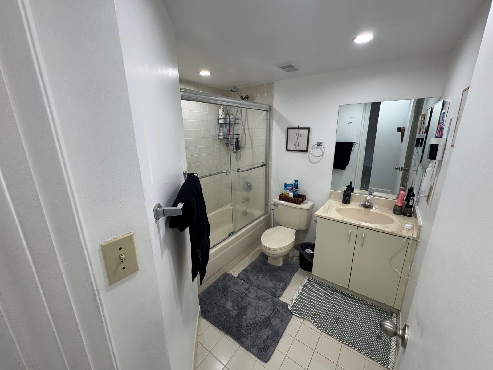 8955 Wiles Road 206 Property Photo 8