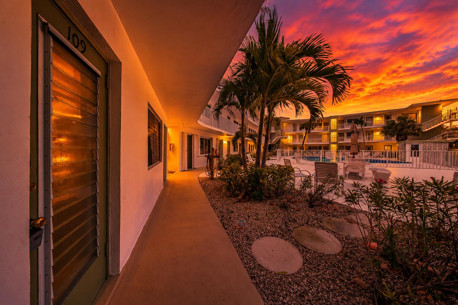 3600 N Ocean Drive 109 Property Photo 3
