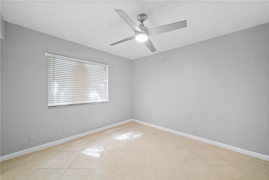 503 Gardens Drive 202 Property Photo 19