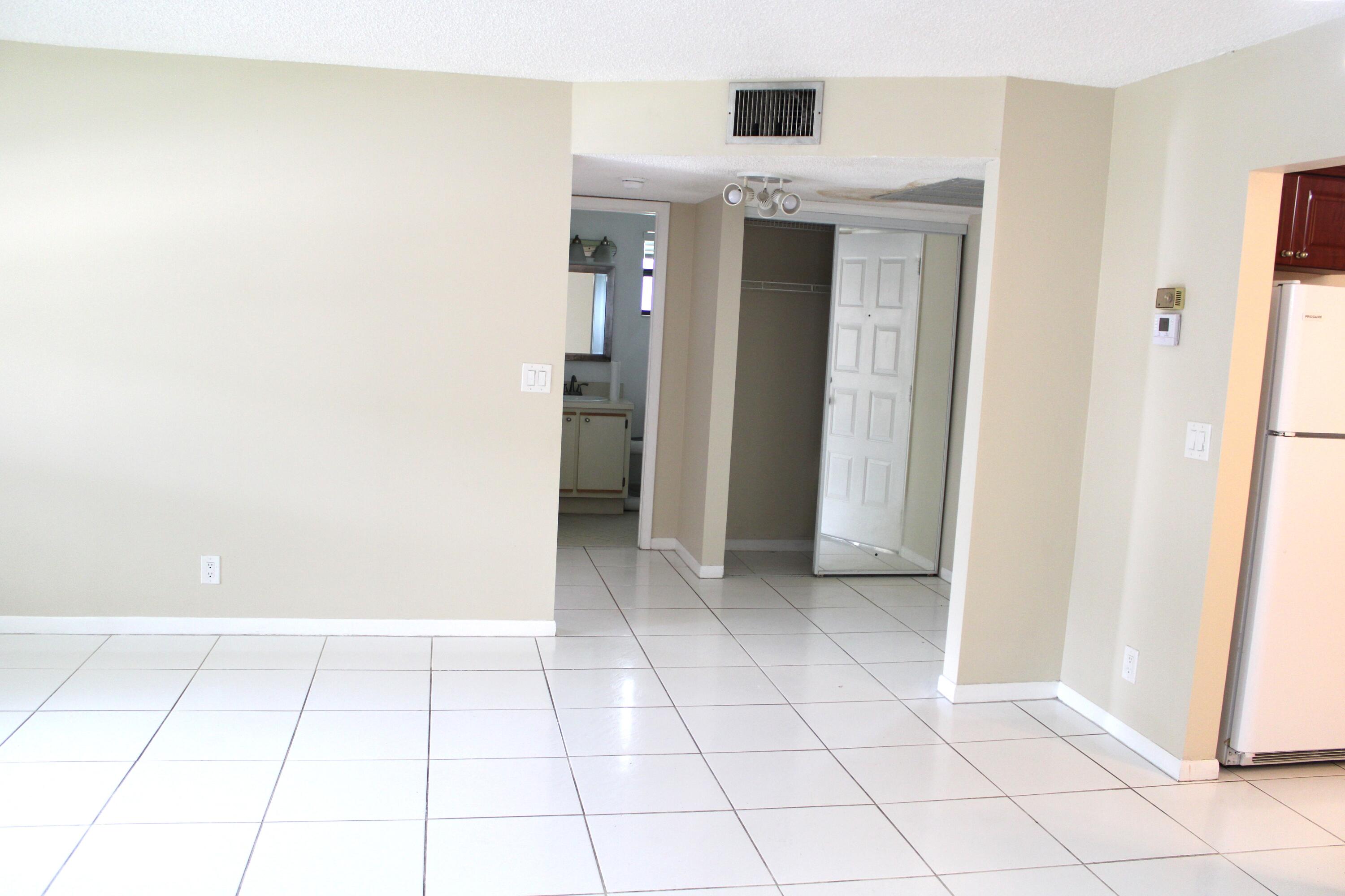 3781 Cocoplum Circle 3579 Property Photo 5