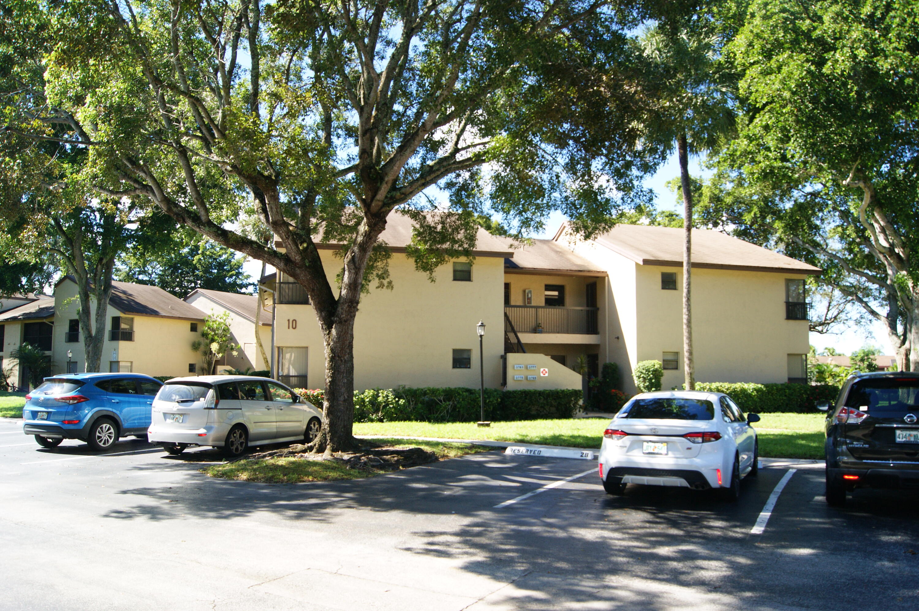 3781 Cocoplum Circle 3579 Property Photo 12