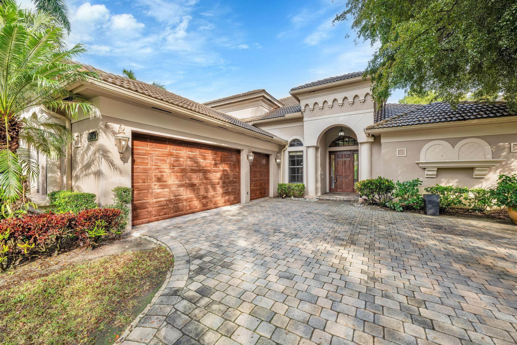 16242 Rosecroft Terrace Property Photo 1