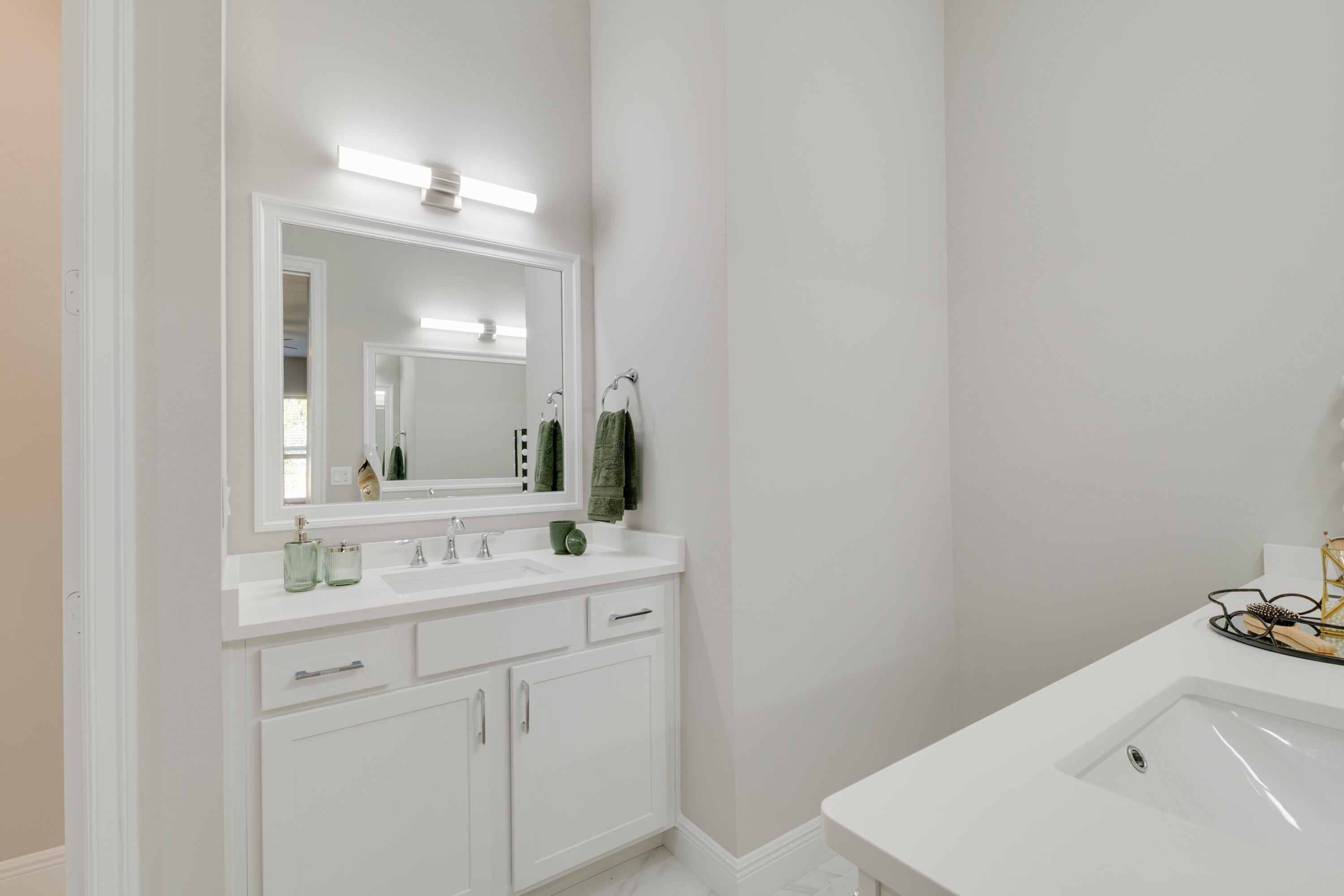 2005 Bridgepointe Circle 97 Property Photo 13