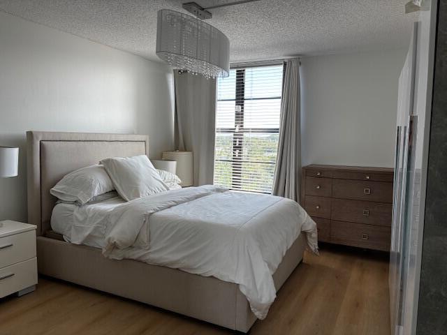 20 Royal Palm Way 6010 Property Photo 5