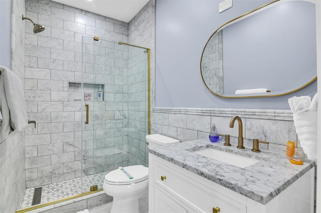 319 S Riverside Drive Property Photo 50