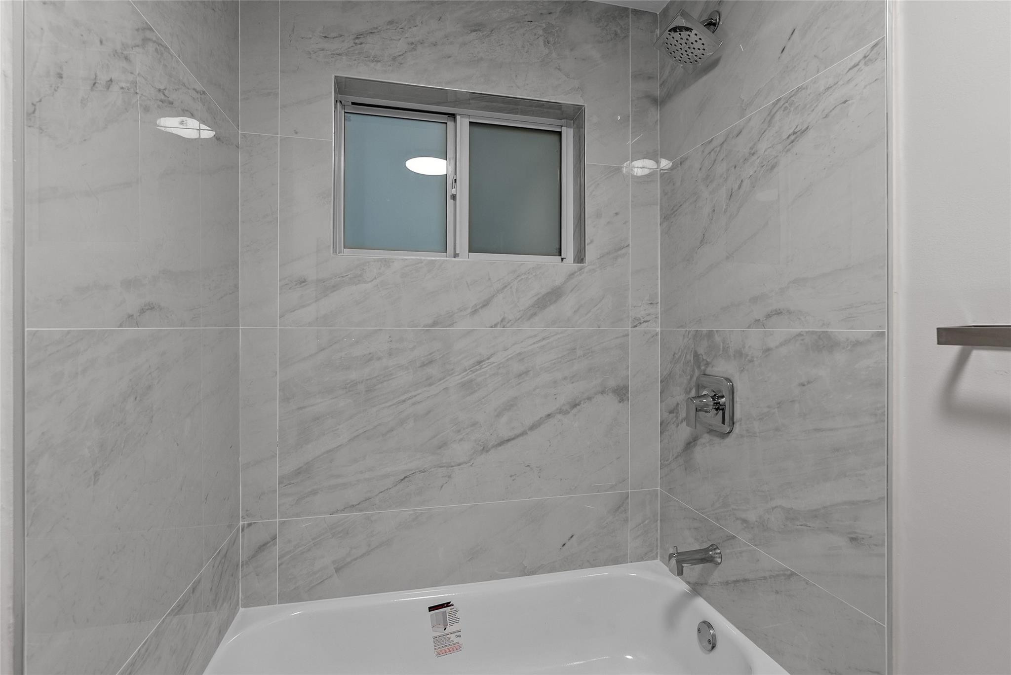 1150 E Sample Road 202 Property Photo 15