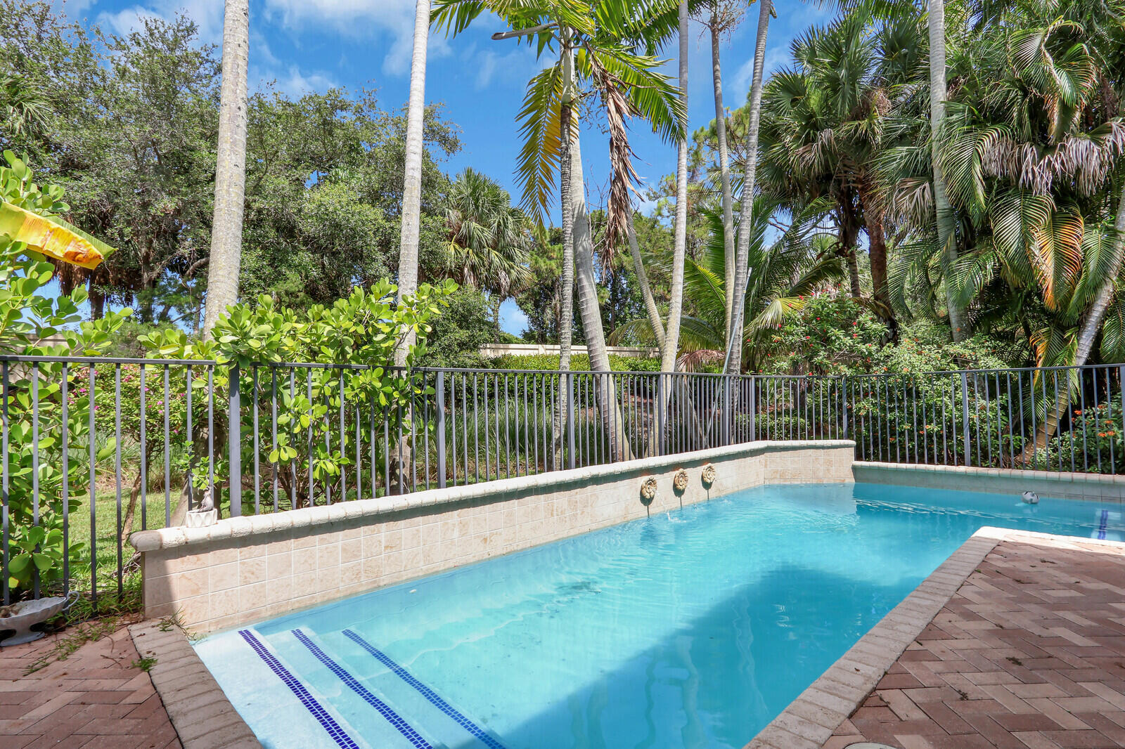1726 Nature Court Property Photo 29