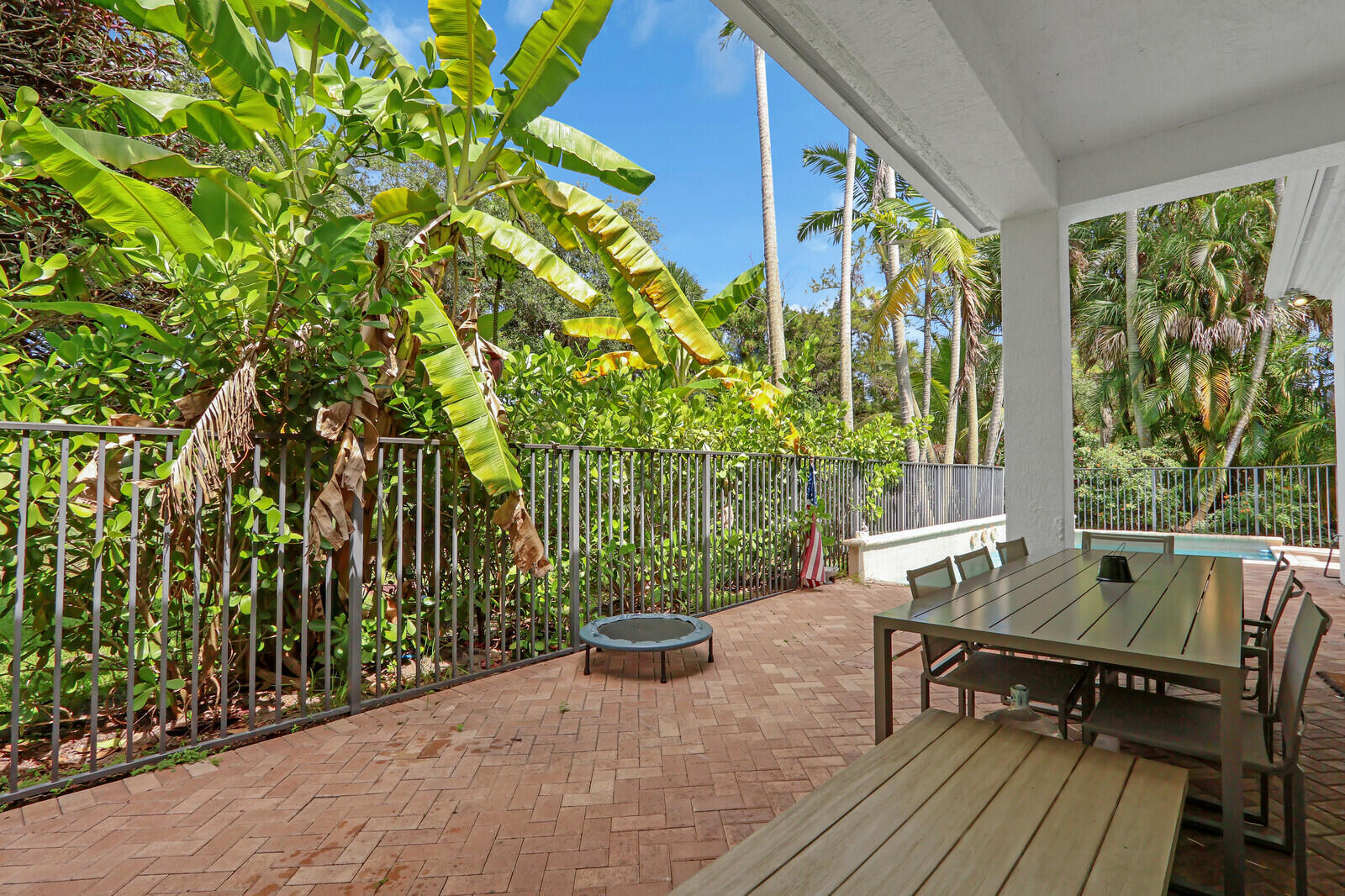 1726 Nature Court Property Photo 35