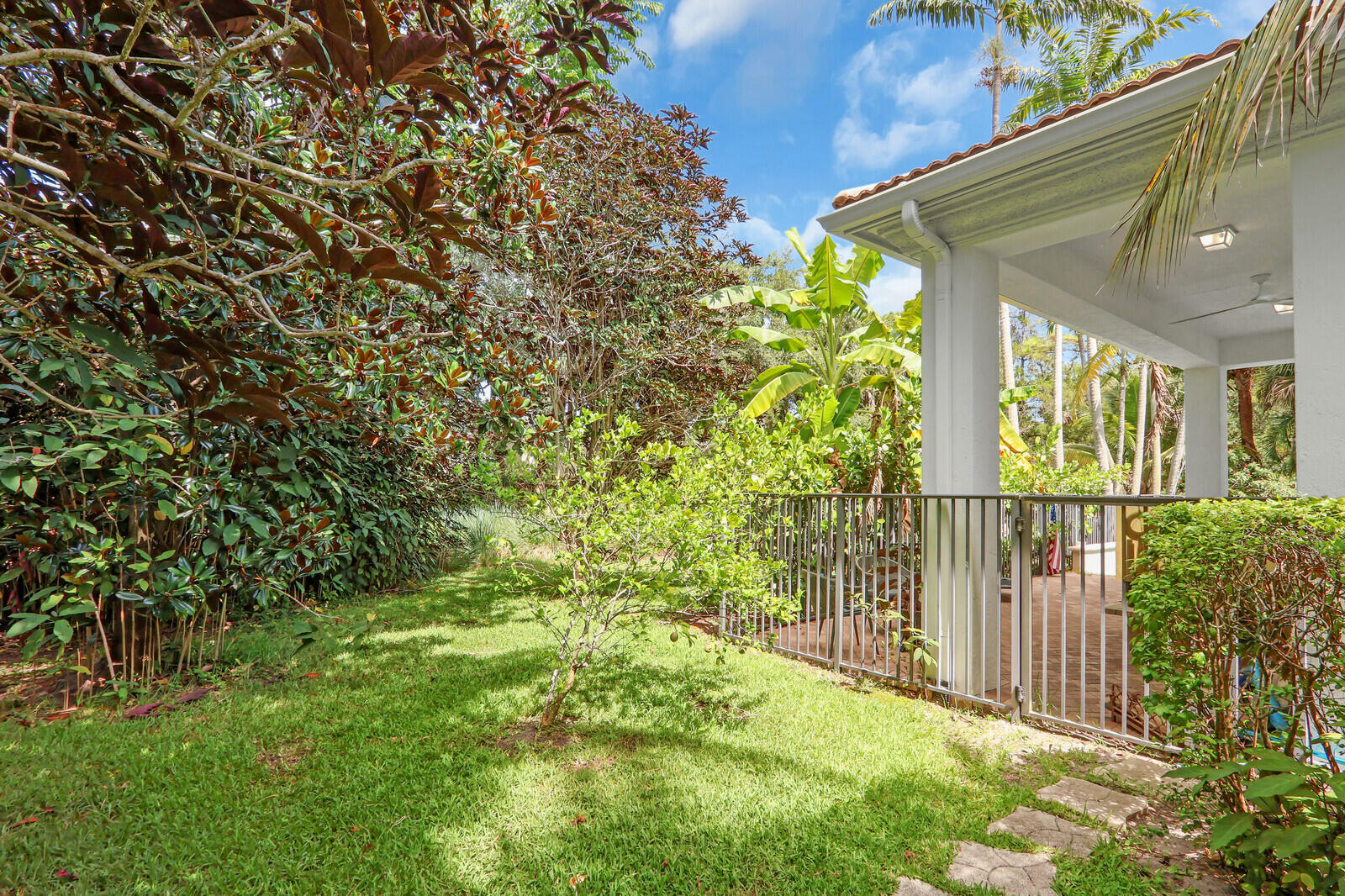 1726 Nature Court Property Photo 36
