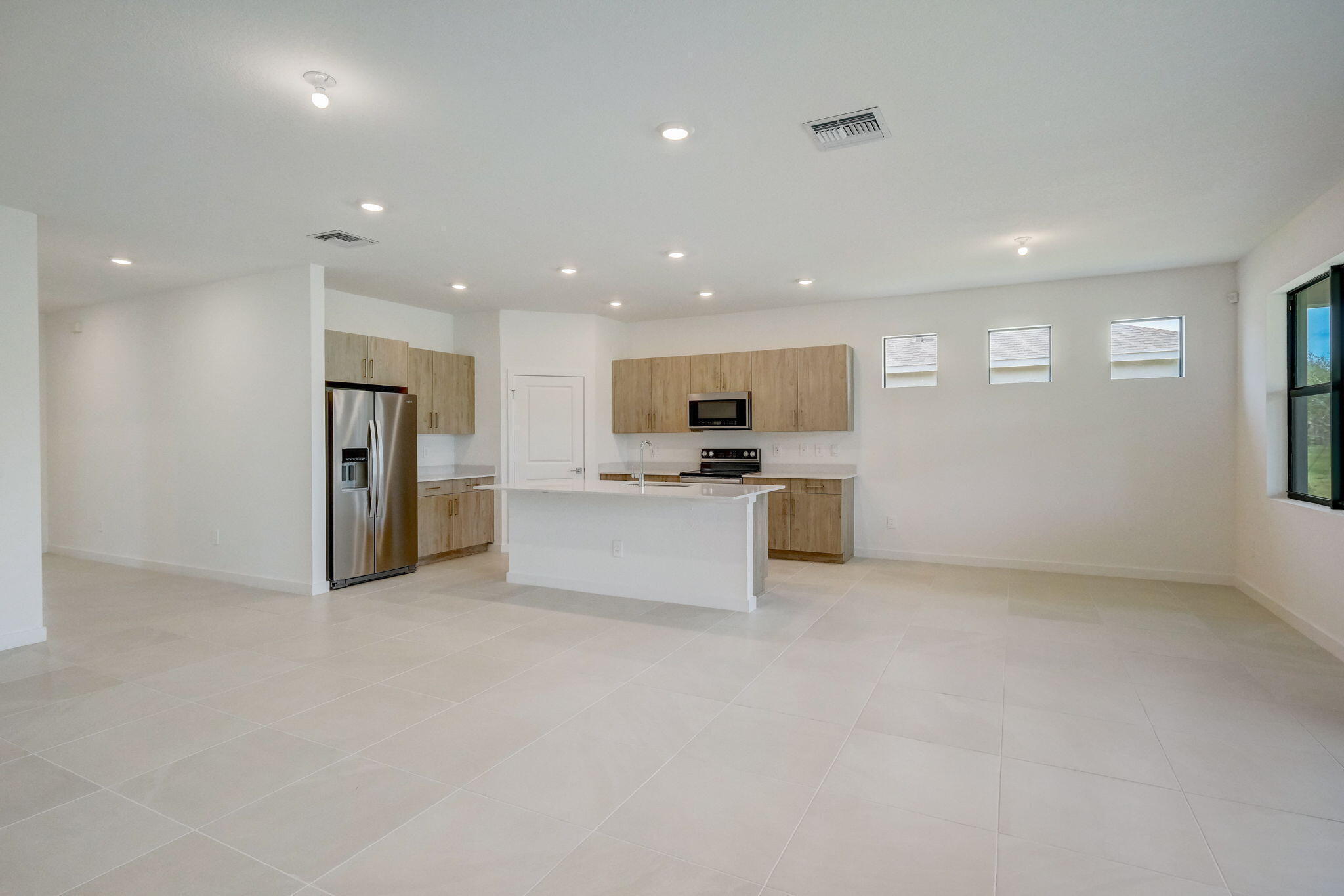 5946 Se Skyblue Circle Property Photo 7