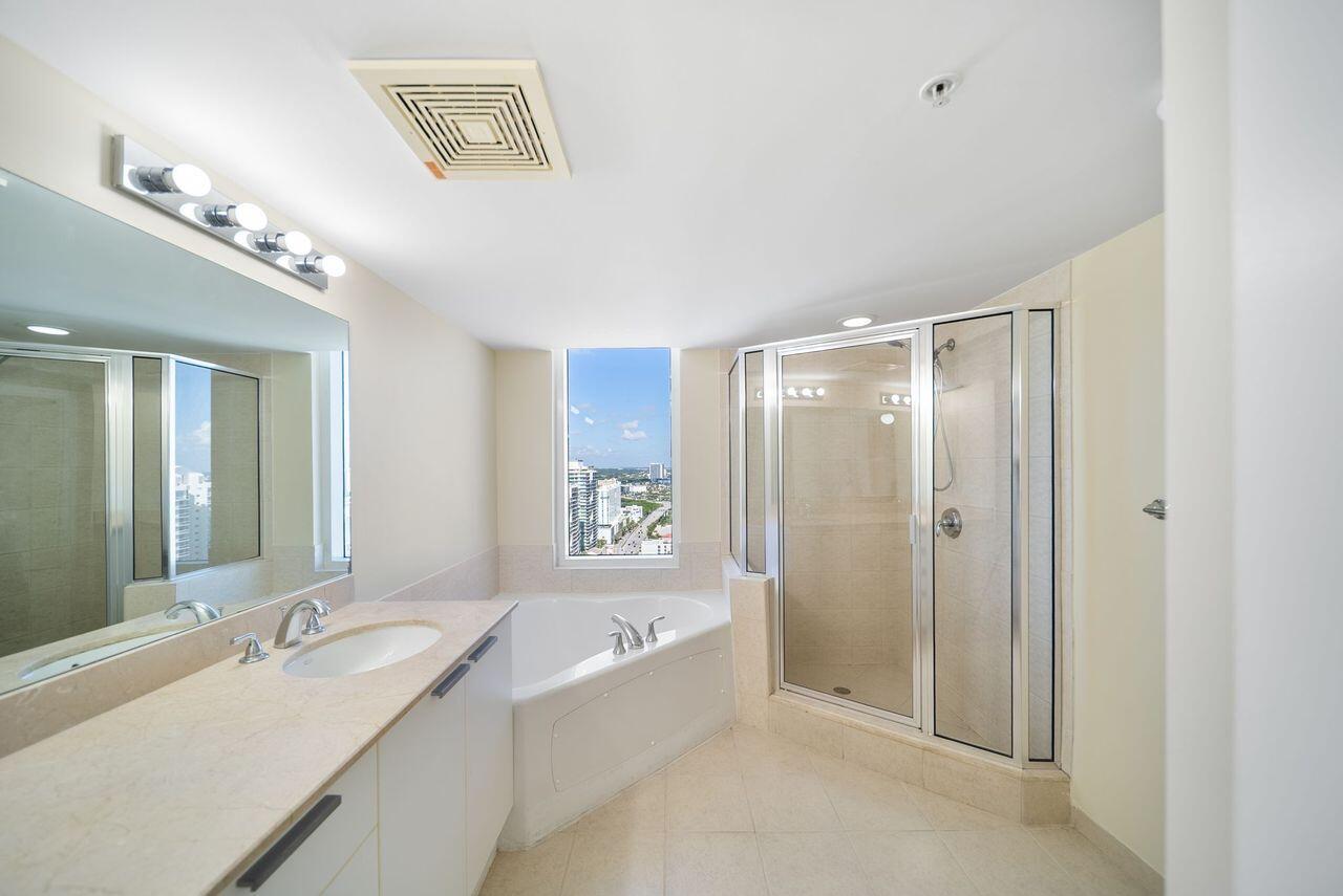 16699 Collins Avenue 3407 Property Photo 10