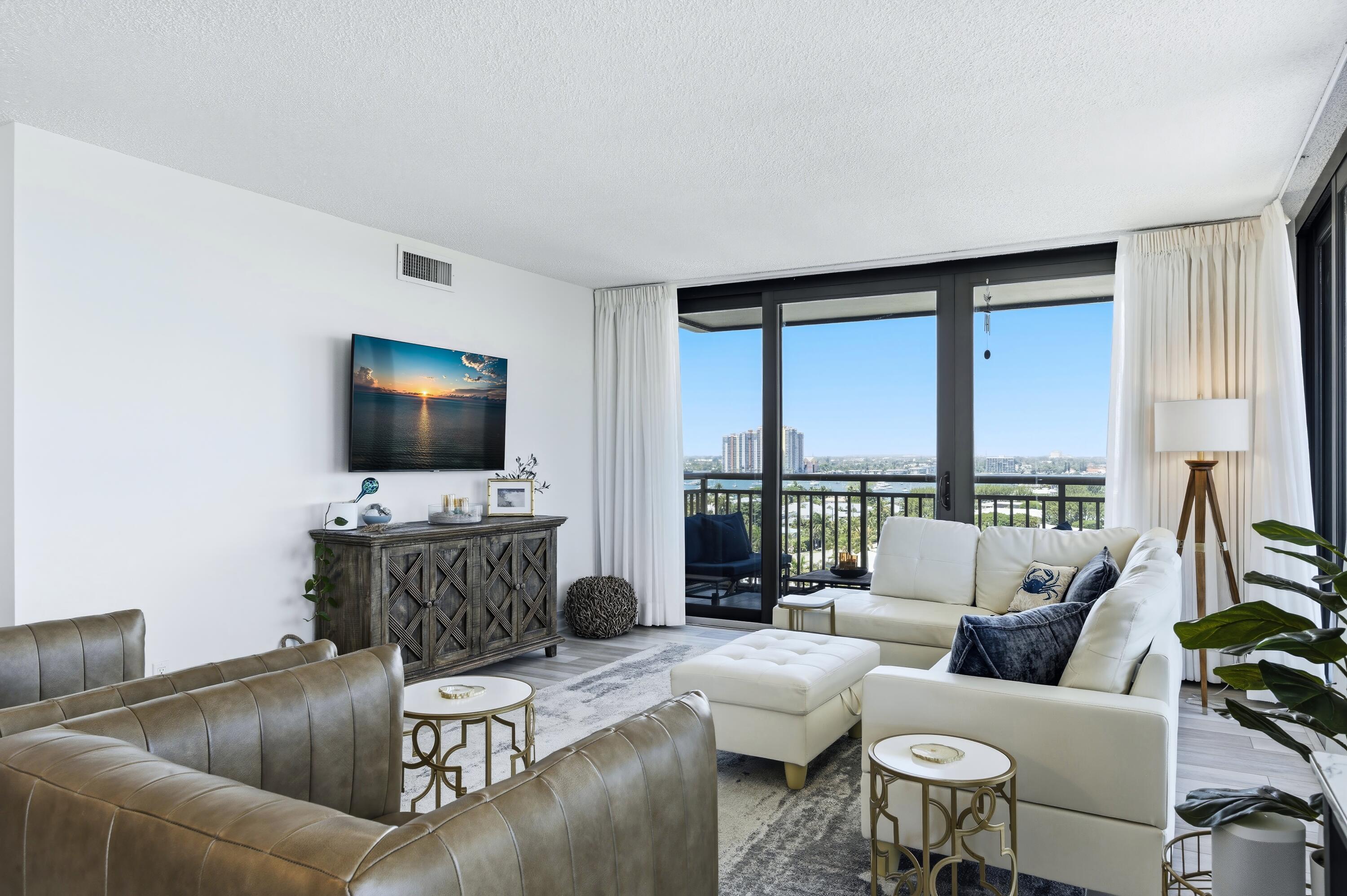 3400 N Ocean Drive 1207 Property Photo 5