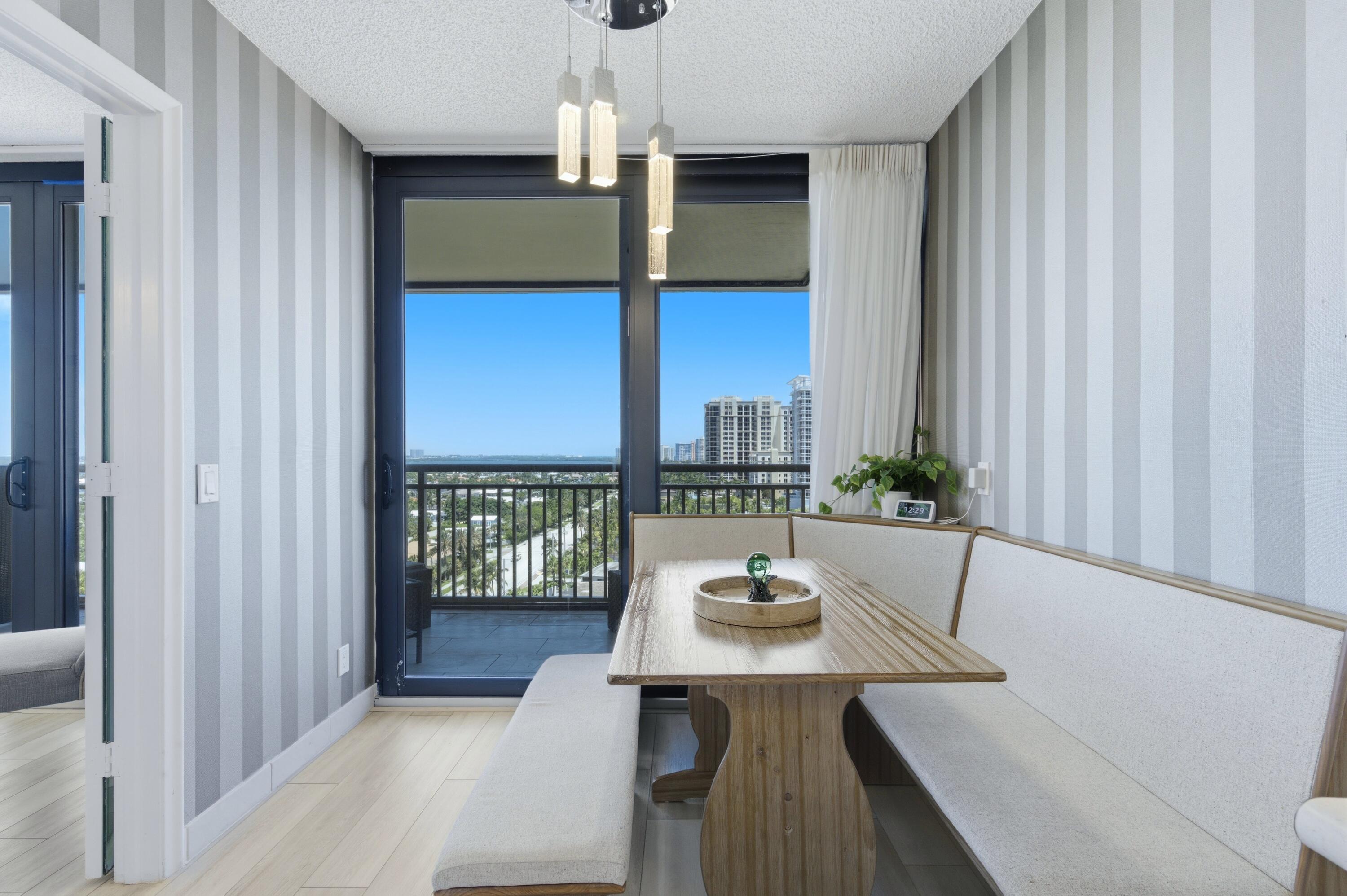3400 N Ocean Drive 1207 Property Photo 9