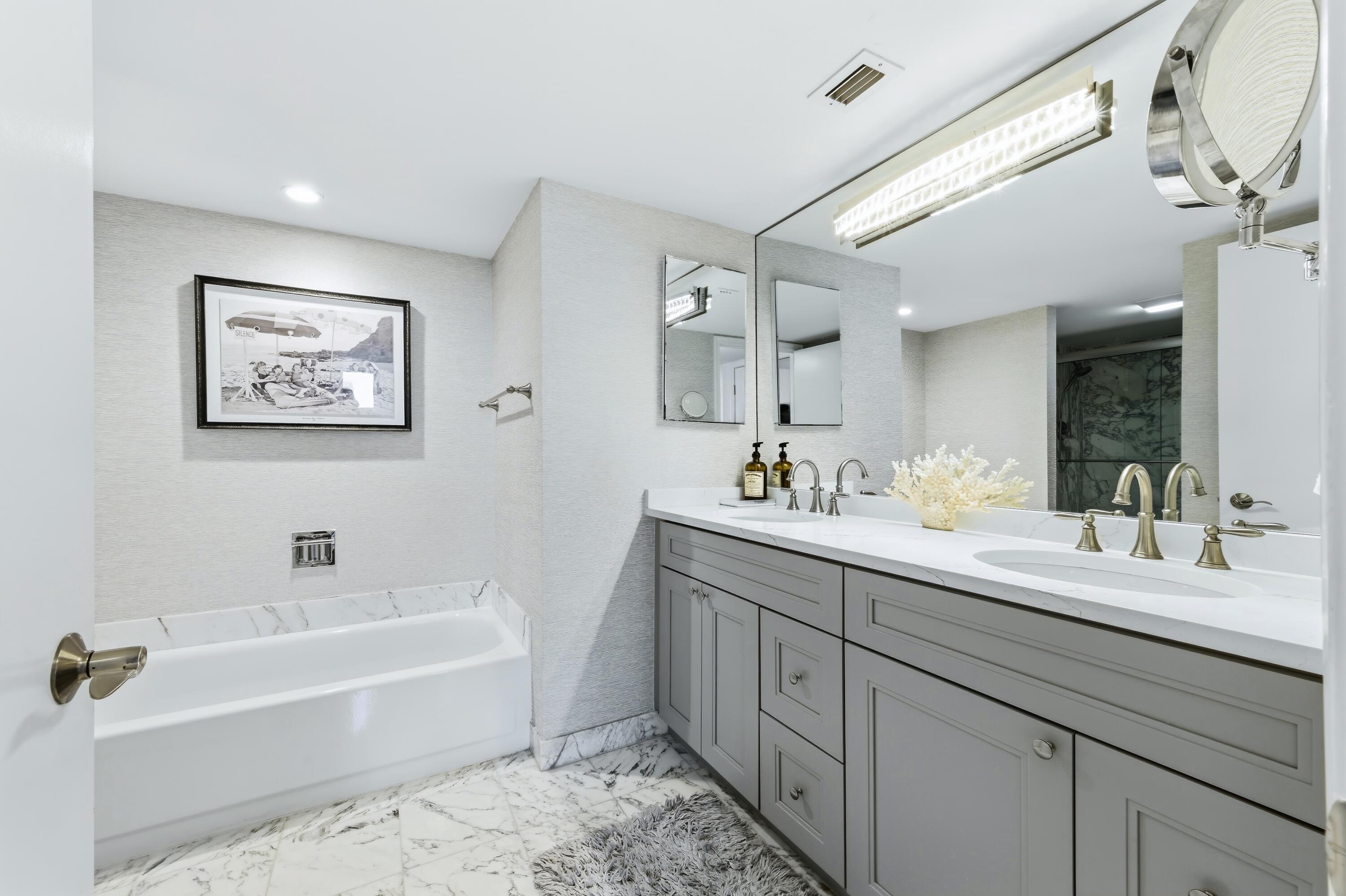 3400 N Ocean Drive 1207 Property Photo 13