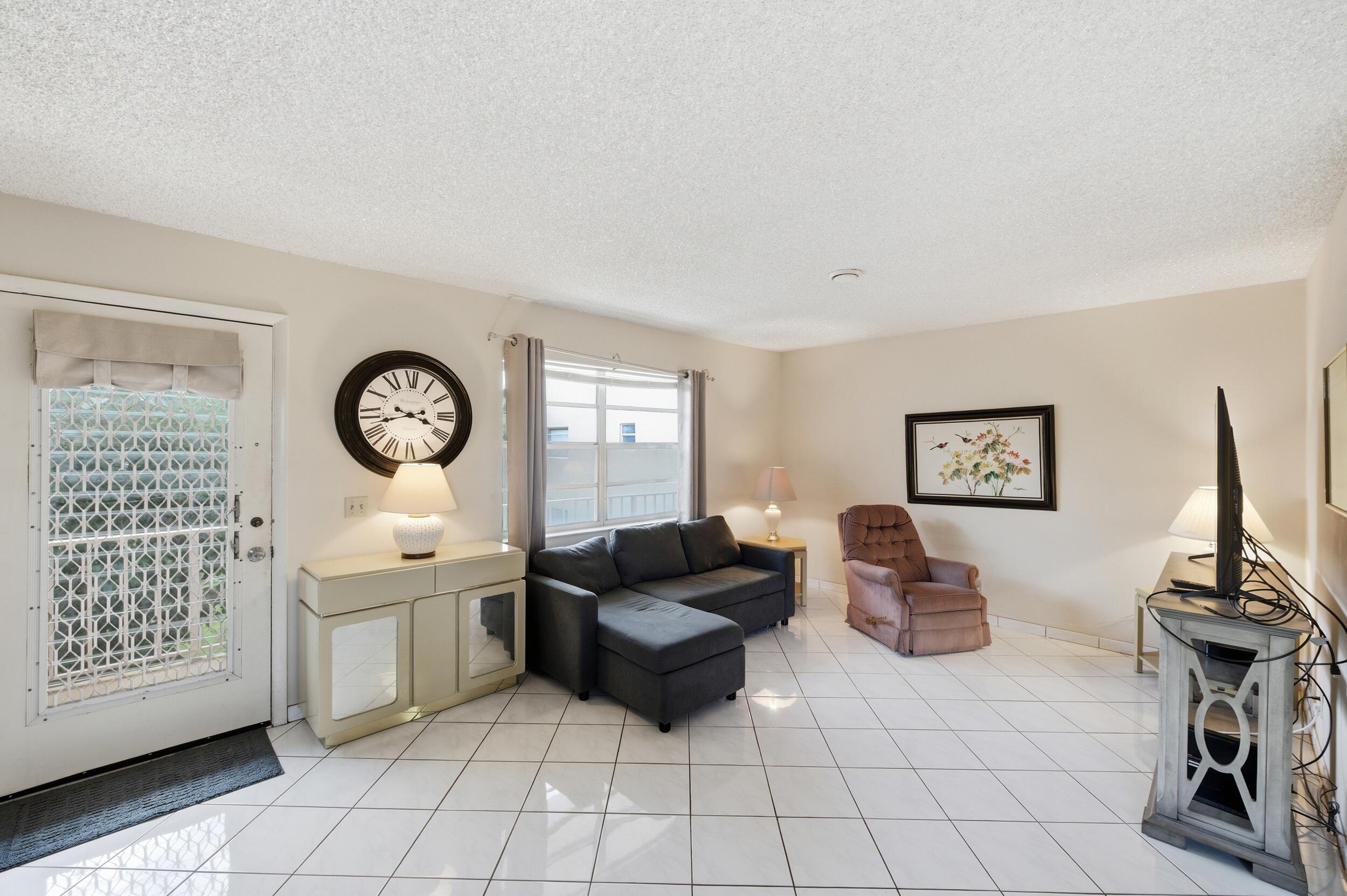 519 Burgundy K Property Photo 5