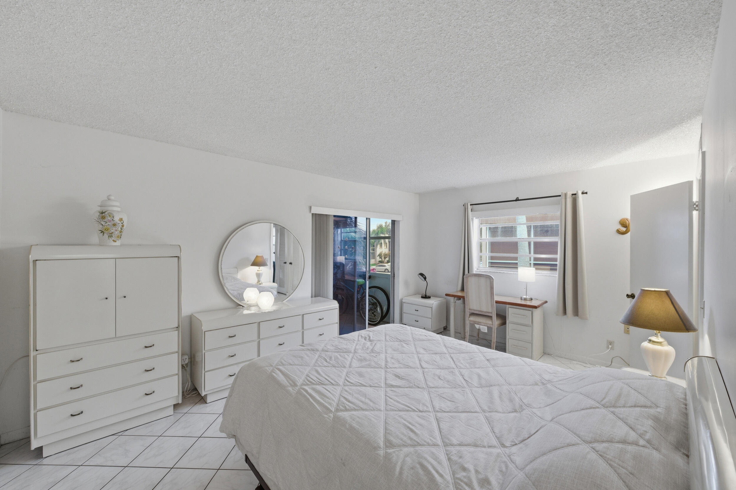 519 Burgundy K Property Photo 19