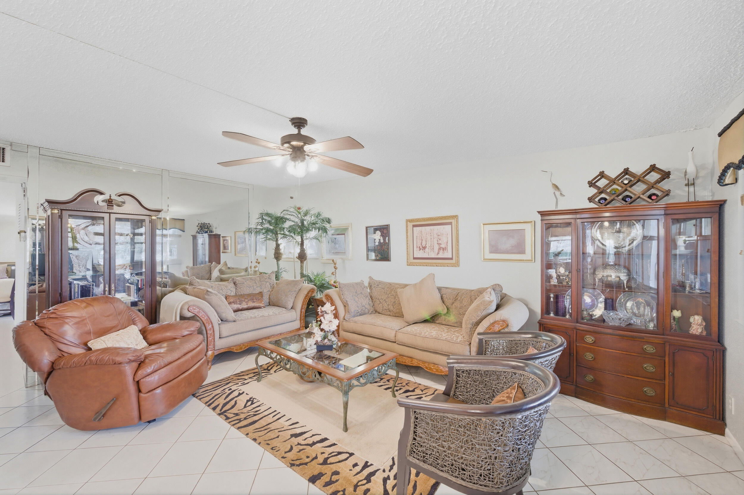 52 Saxony B Property Photo 45