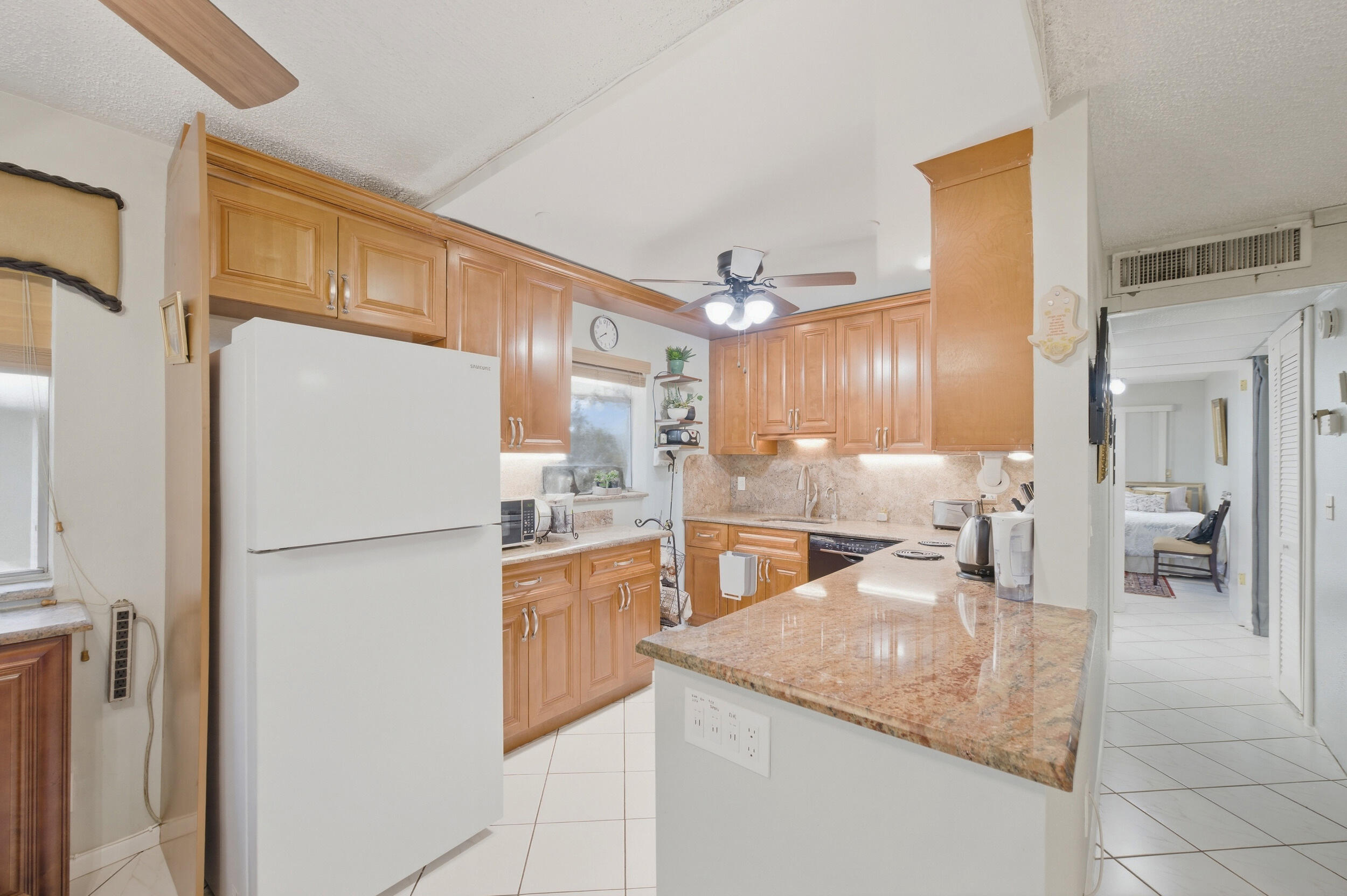 52 Saxony B Property Photo 46