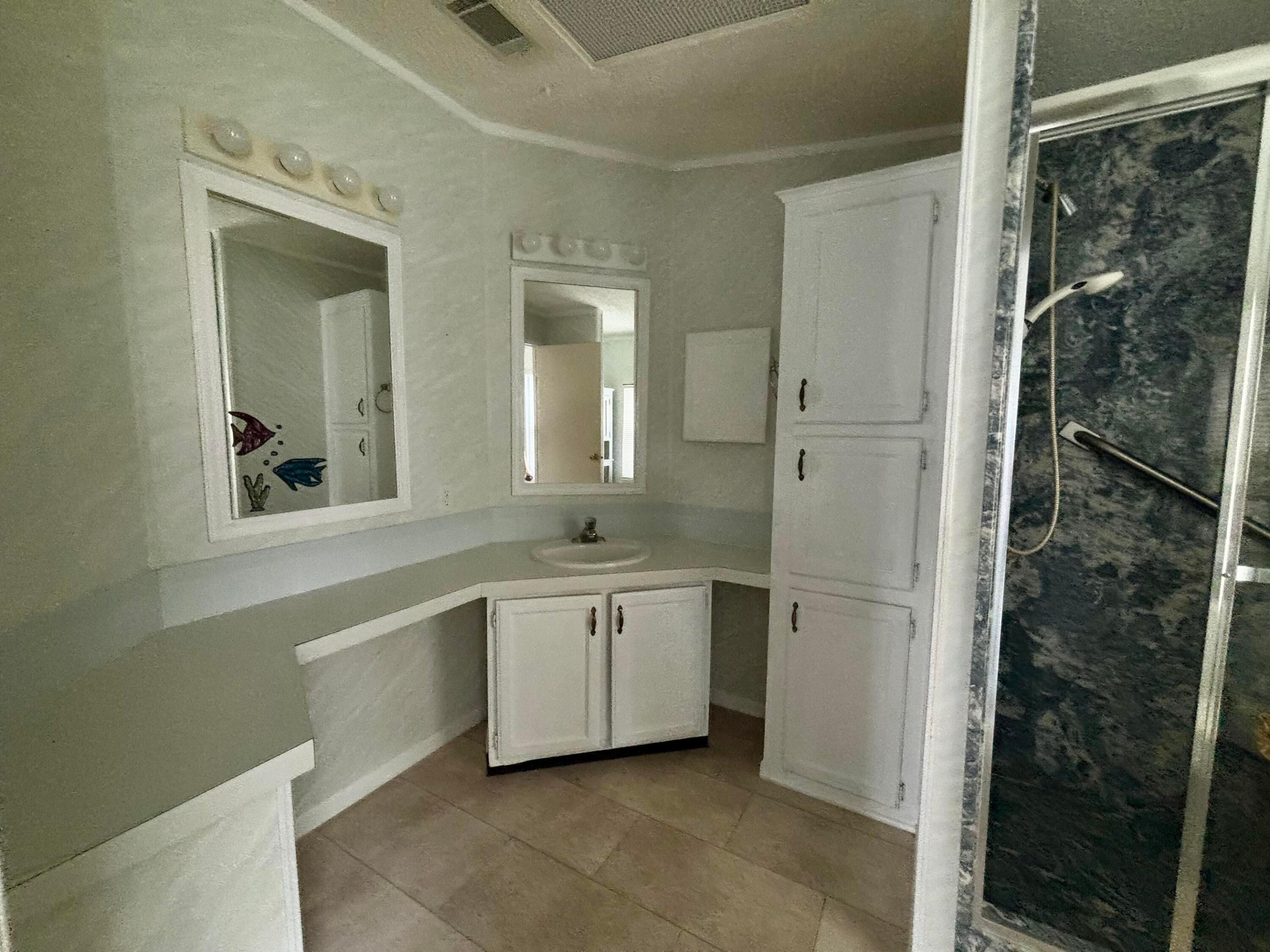 1586 Sw 35th Circle Property Photo 7