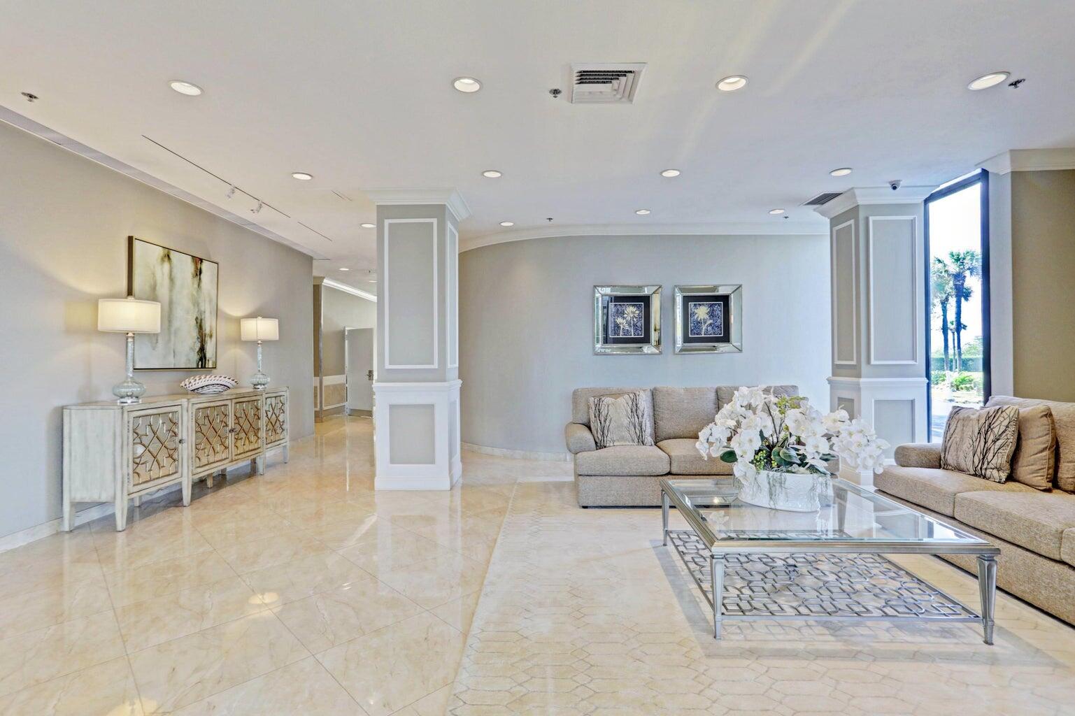 5510 N Ocean Drive 17d Property Photo 42