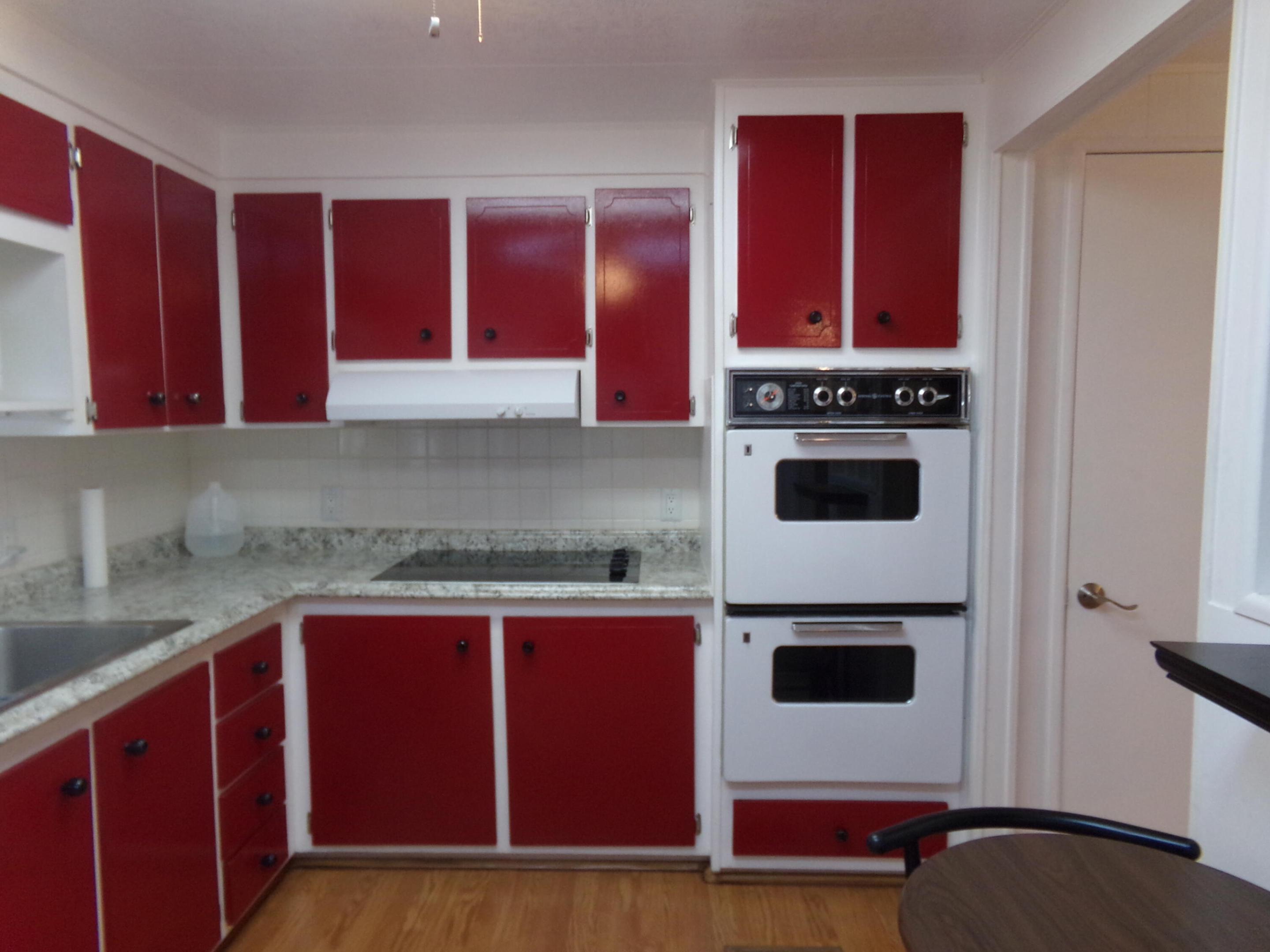 6385 Cypress Lane Property Photo 4