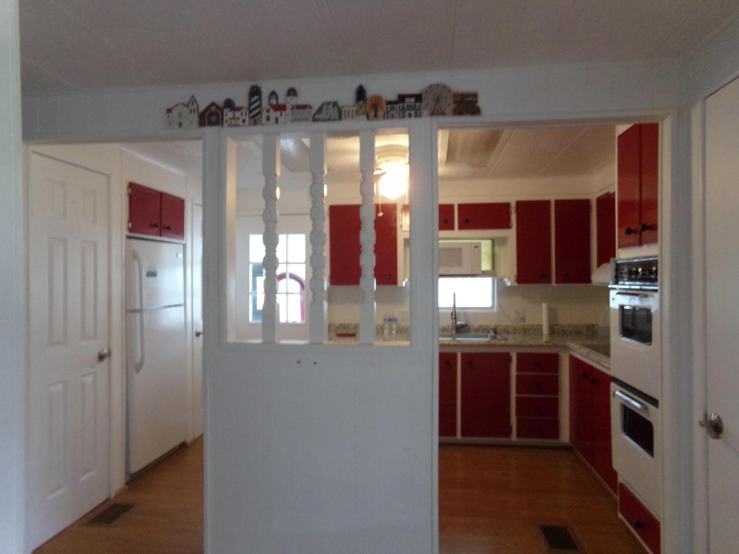 6385 Cypress Lane Property Photo 8
