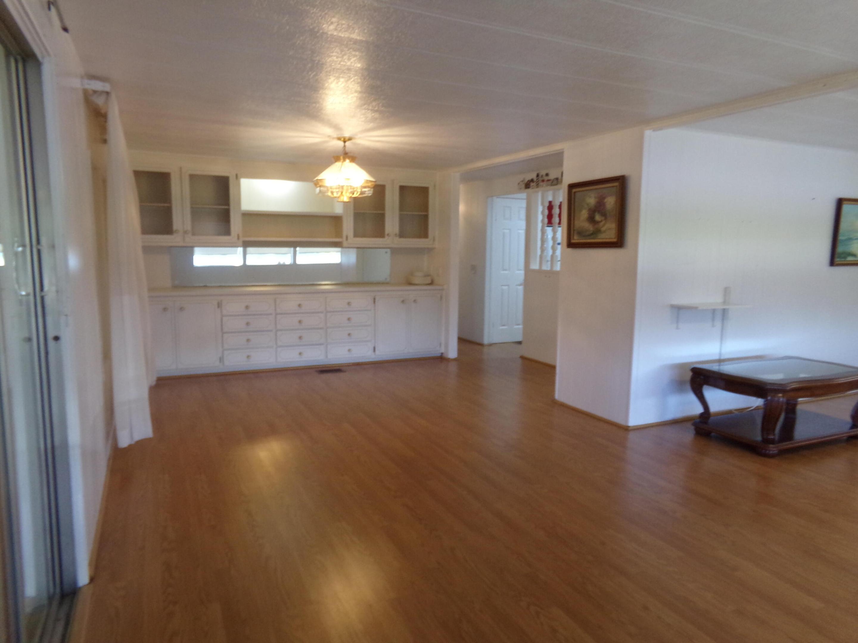 6385 Cypress Lane Property Photo 10