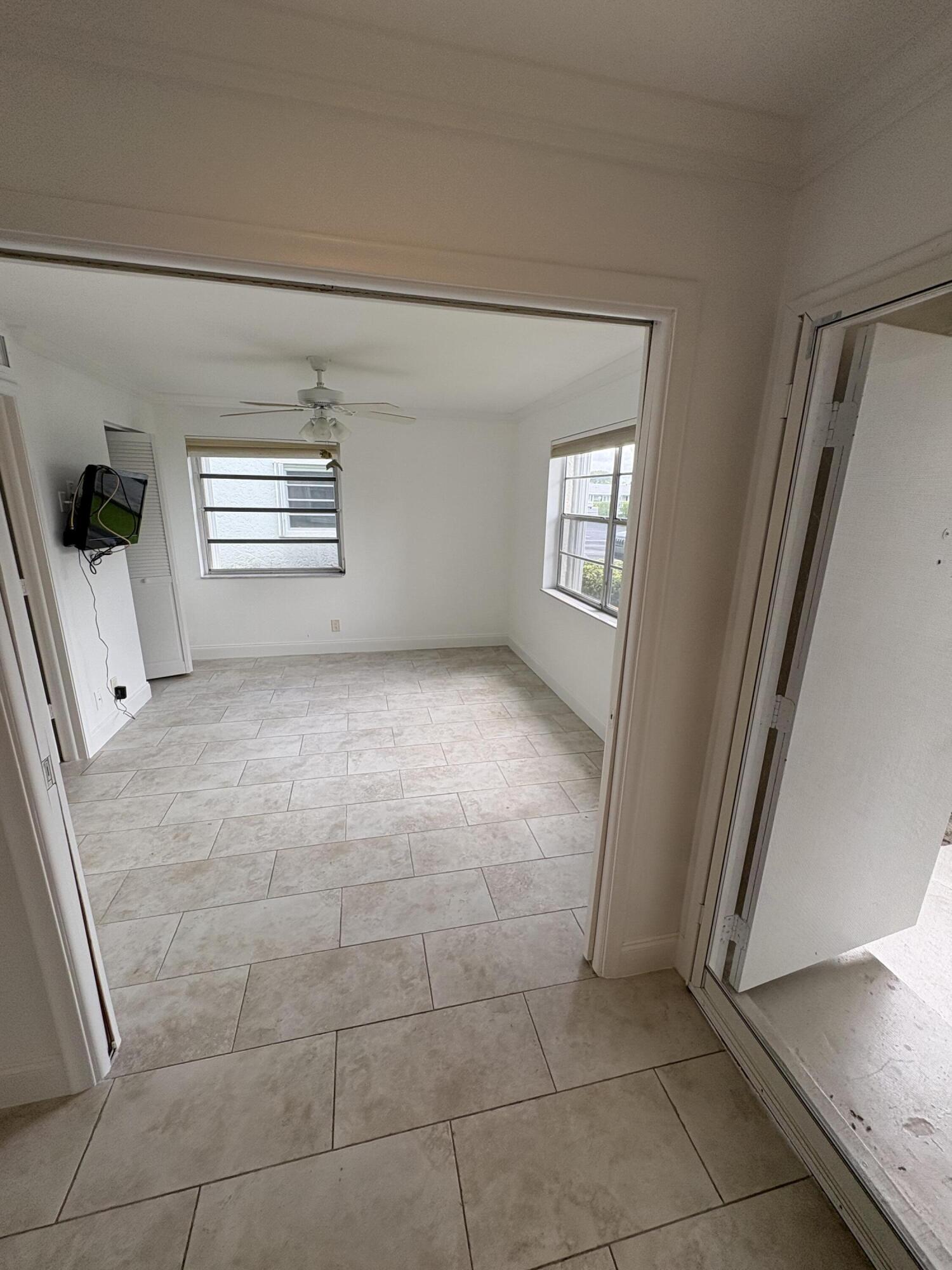 1020 Silk Oak Terrace 104 Property Photo 5