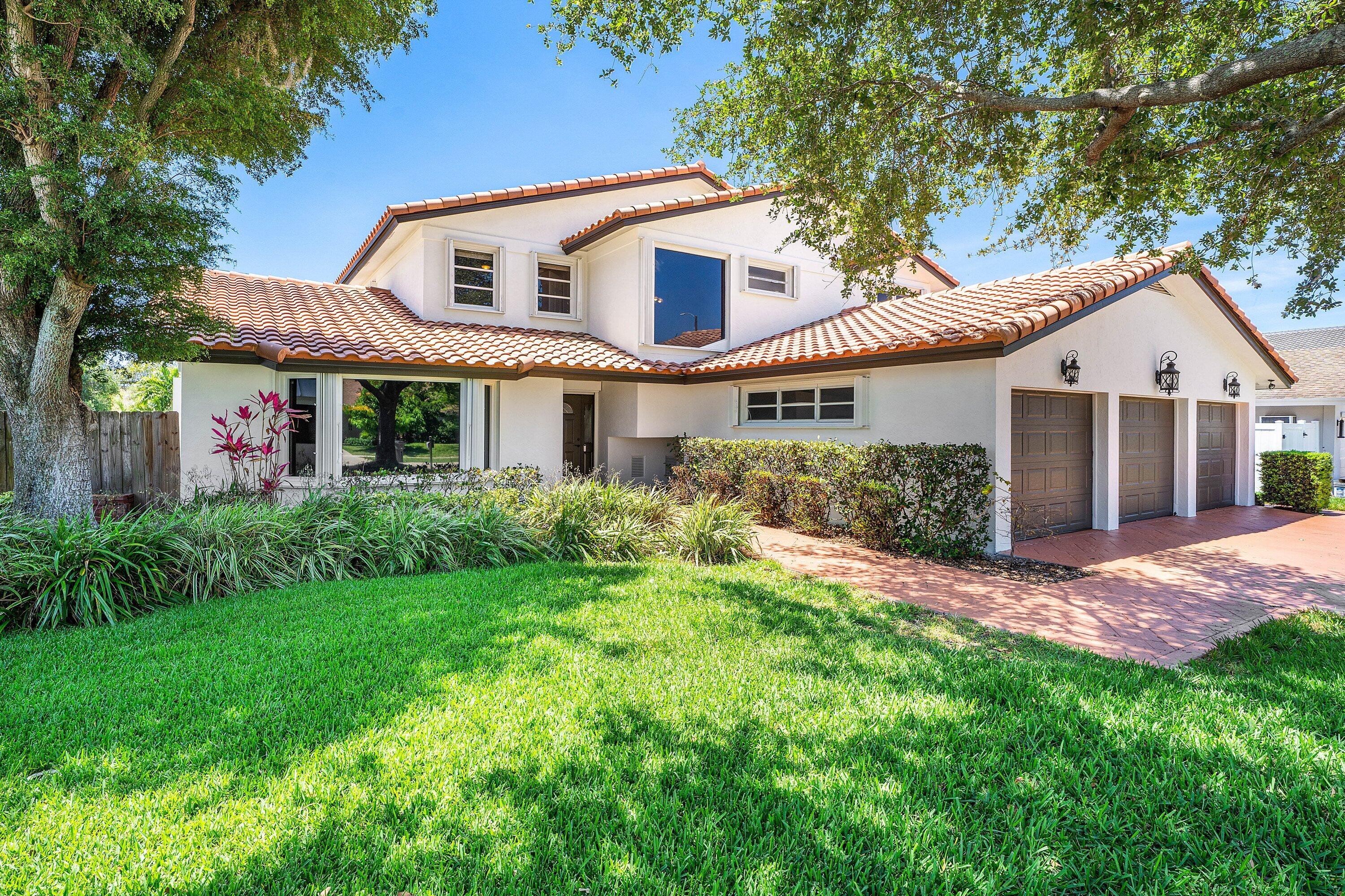 1560 Sw 17th Street Property Photo 1