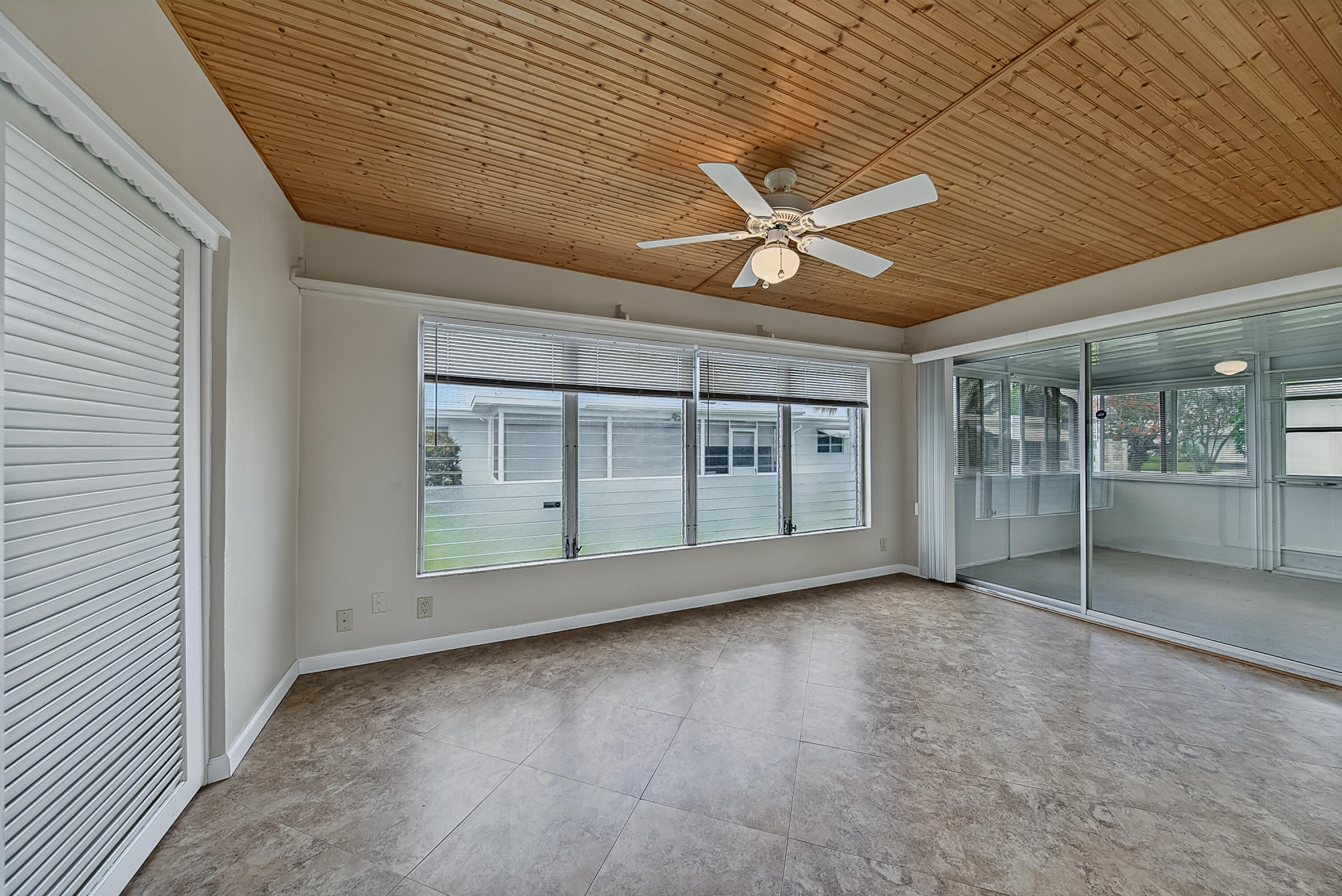 2581 E Golf Boulevard Property Photo 12
