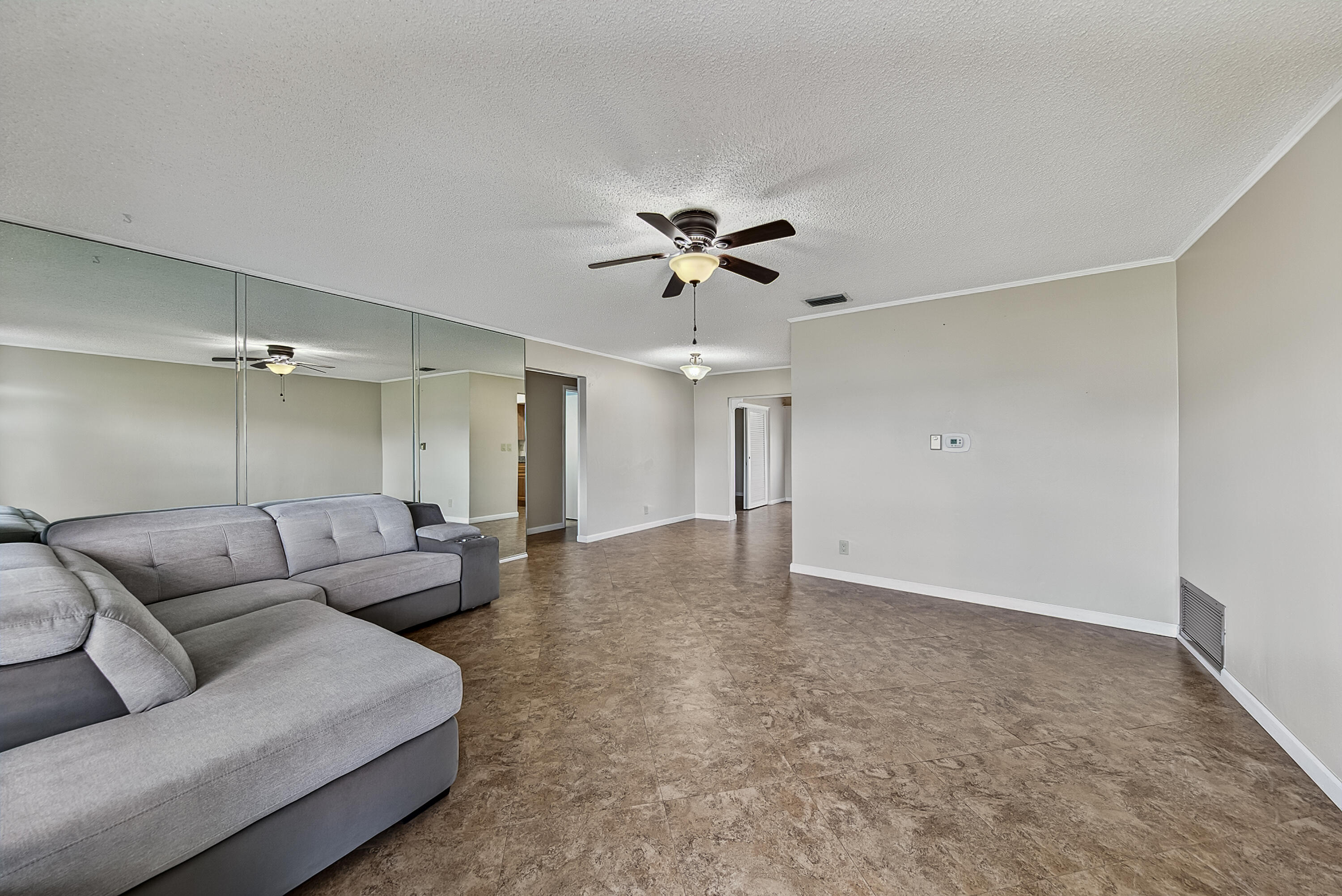 2581 E Golf Boulevard Property Photo 13