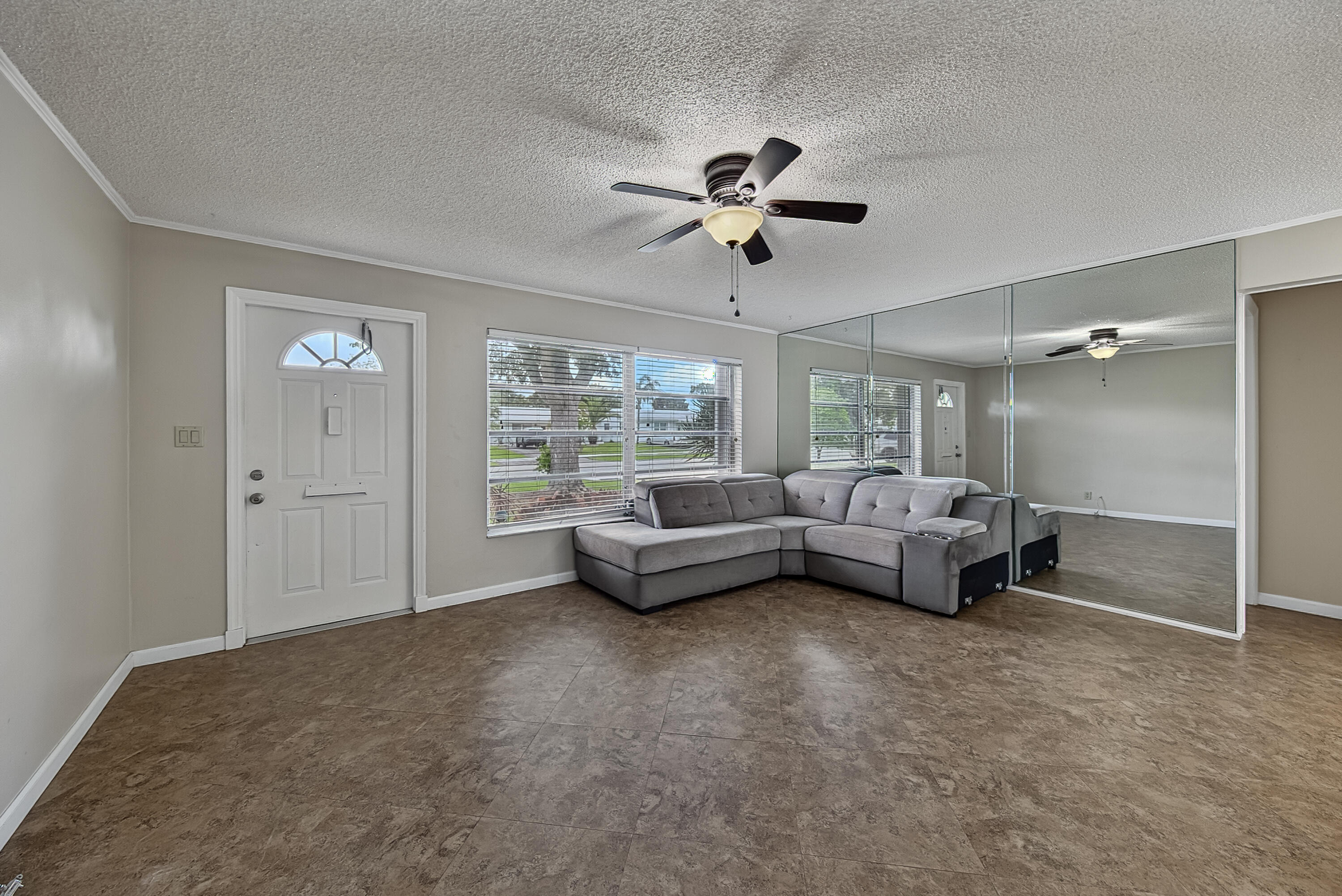 2581 E Golf Boulevard Property Photo 15