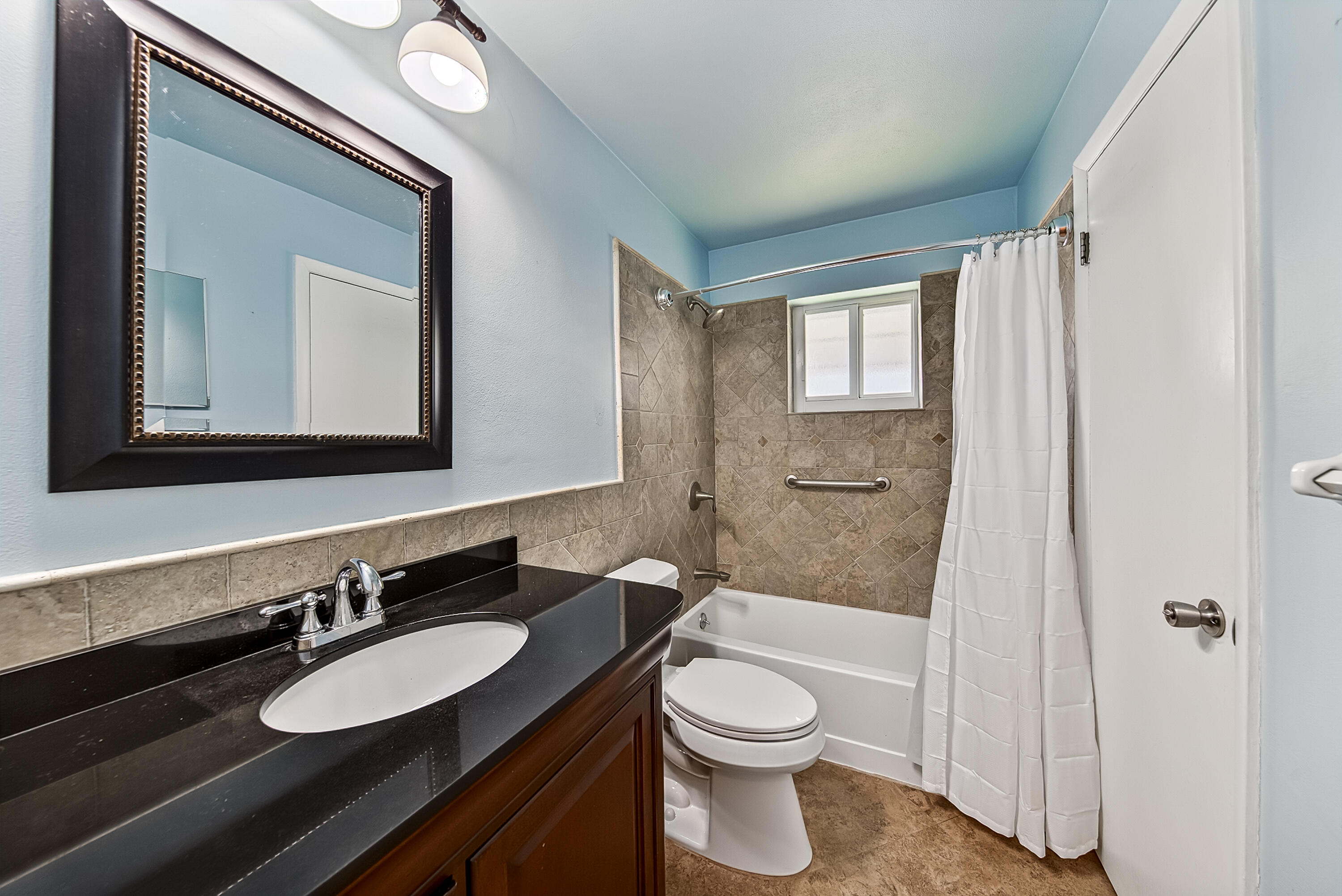 2581 E Golf Boulevard Property Photo 19