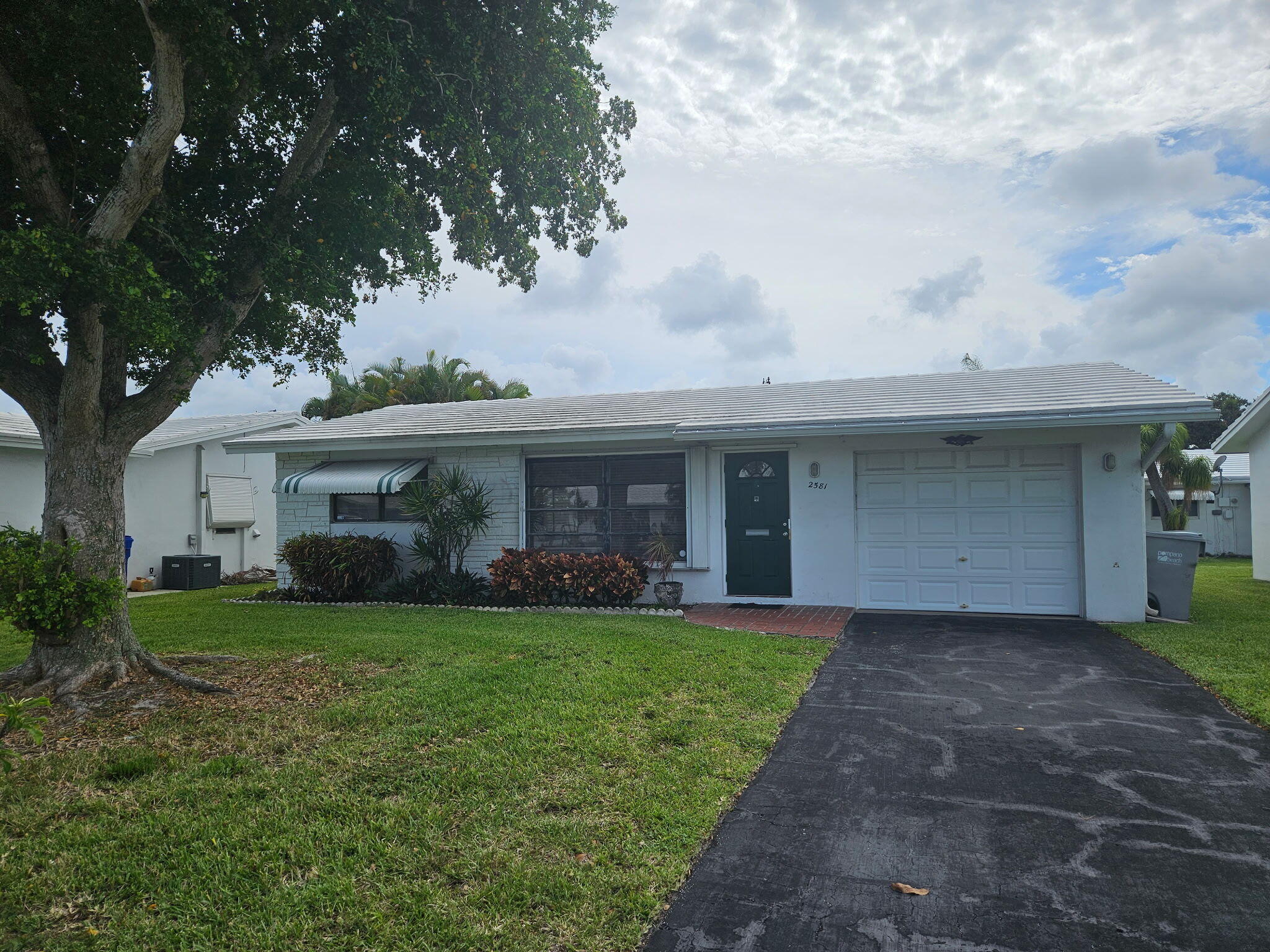 2581 E Golf Boulevard Property Photo 28