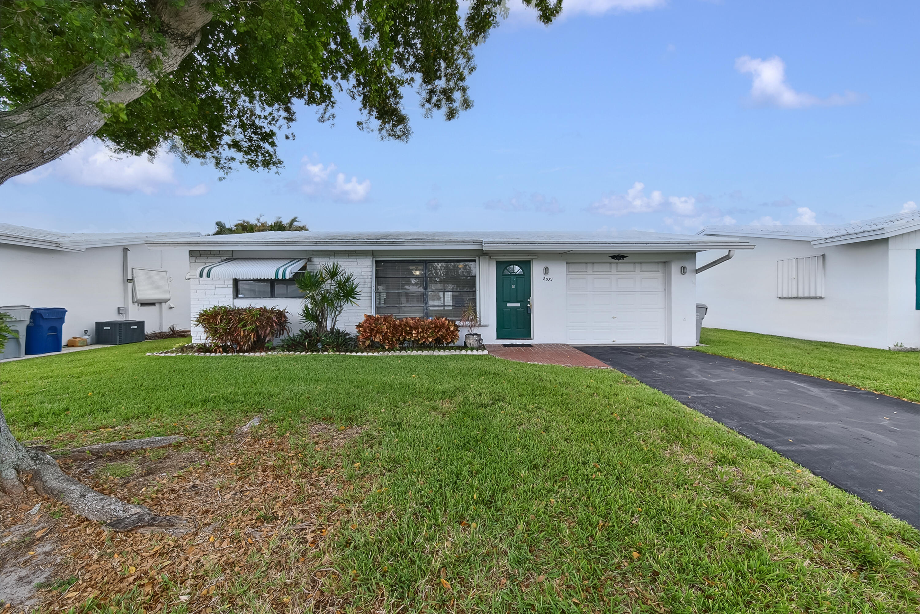 2581 E Golf Boulevard Property Photo 29