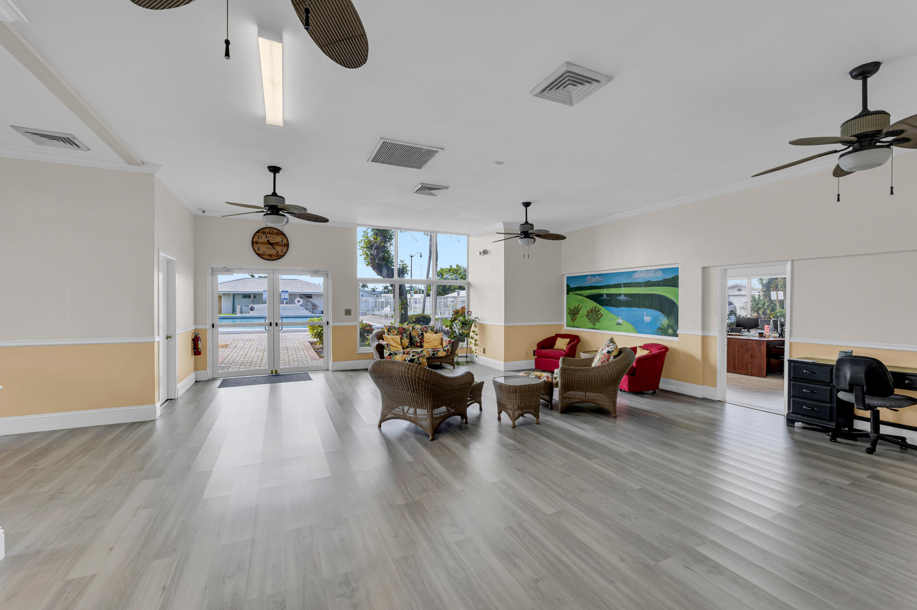 2581 E Golf Boulevard Property Photo 34