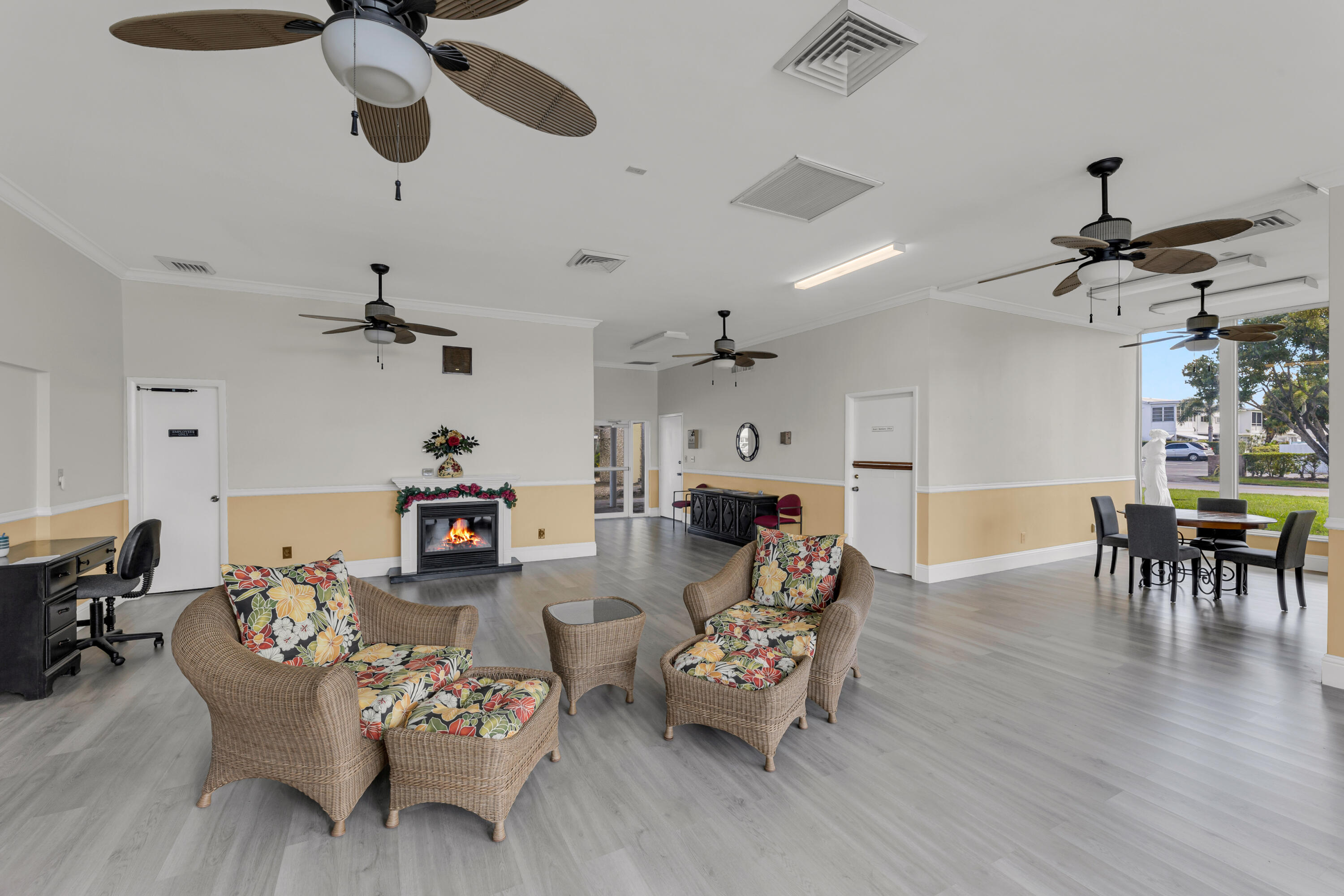 2581 E Golf Boulevard Property Photo 35