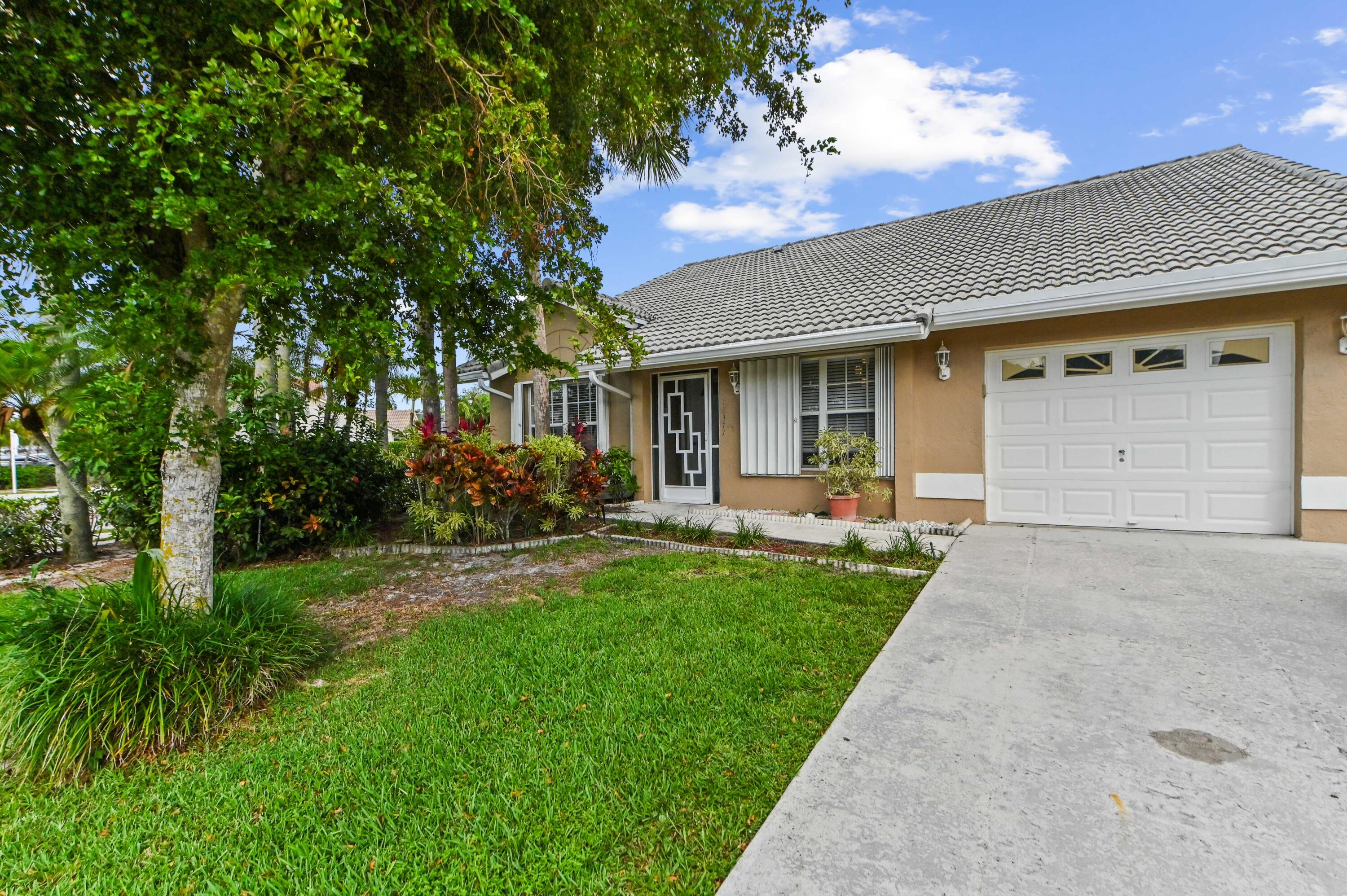 18377 Fresh Lake Way Property Photo 2