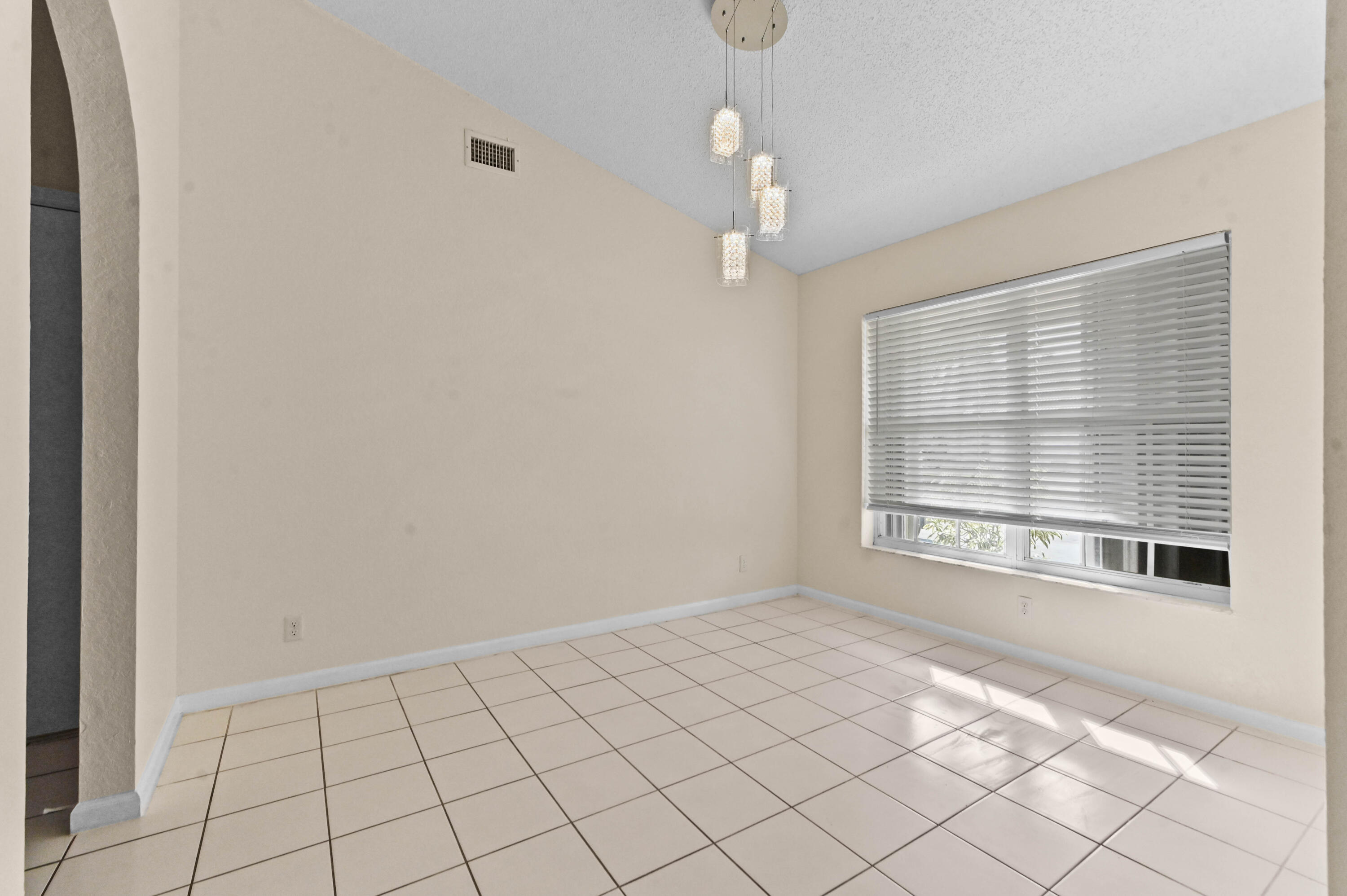 18377 Fresh Lake Way Property Photo 12