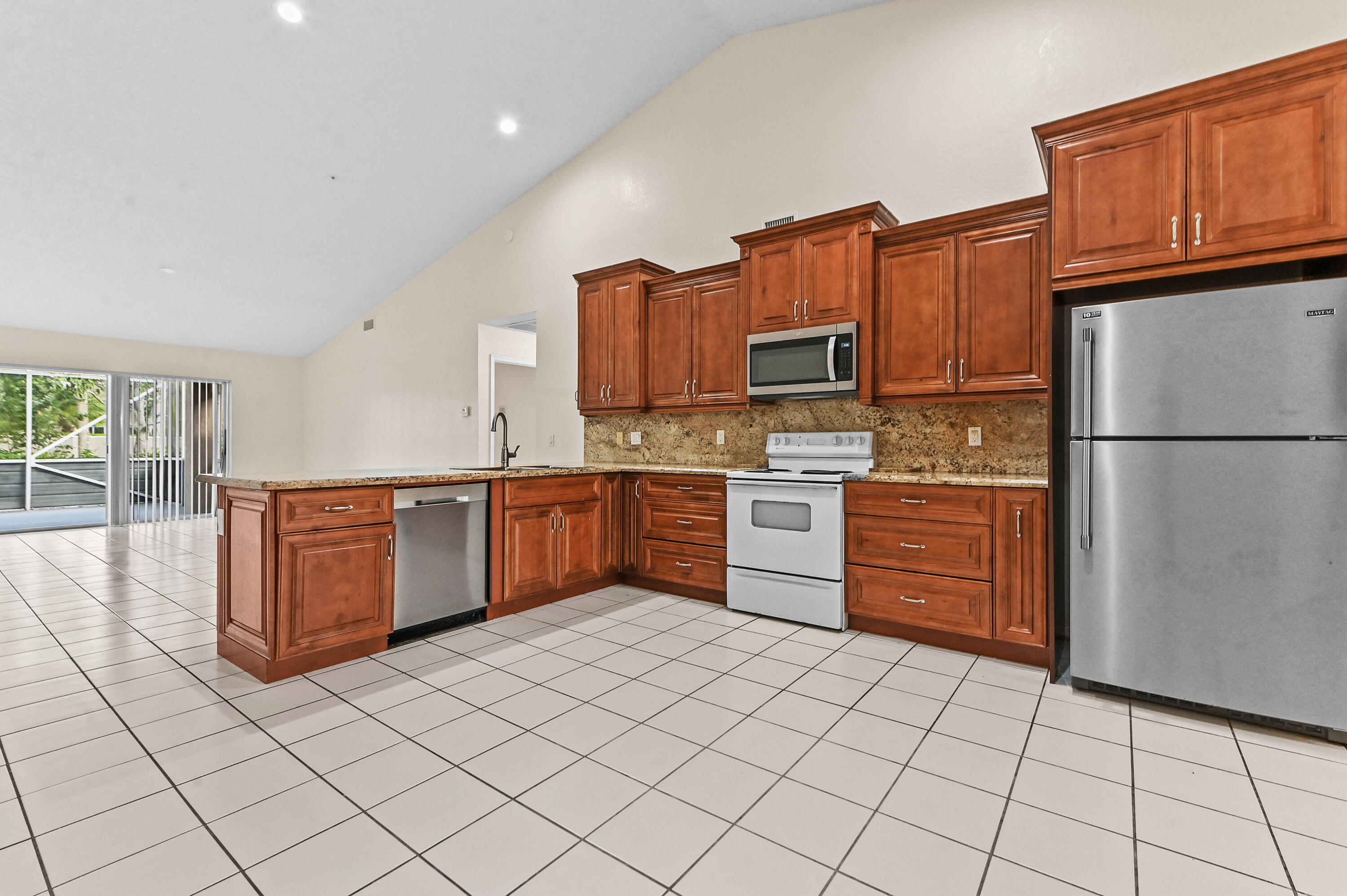 18377 Fresh Lake Way Property Photo 13
