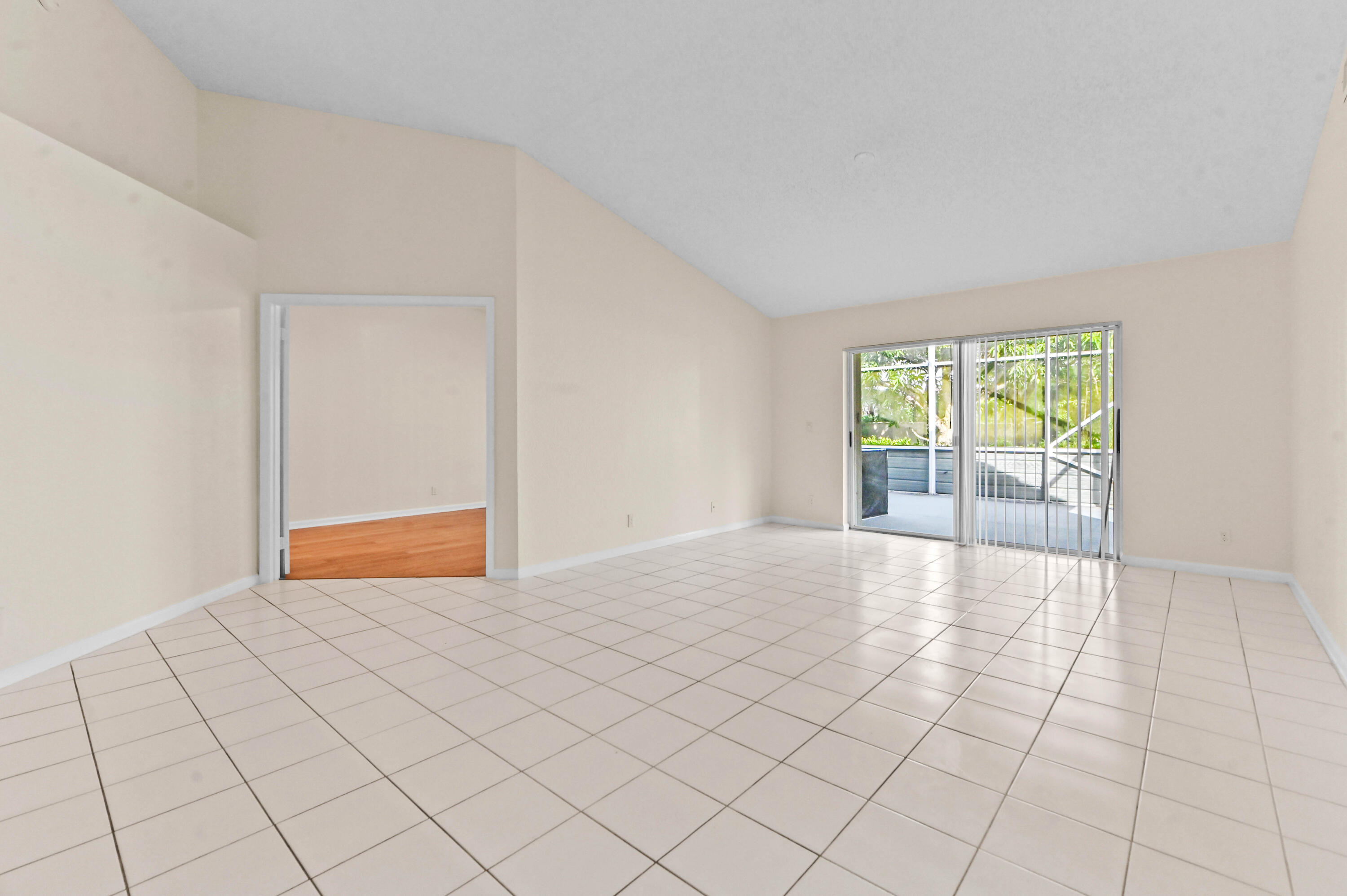 18377 Fresh Lake Way Property Photo 17