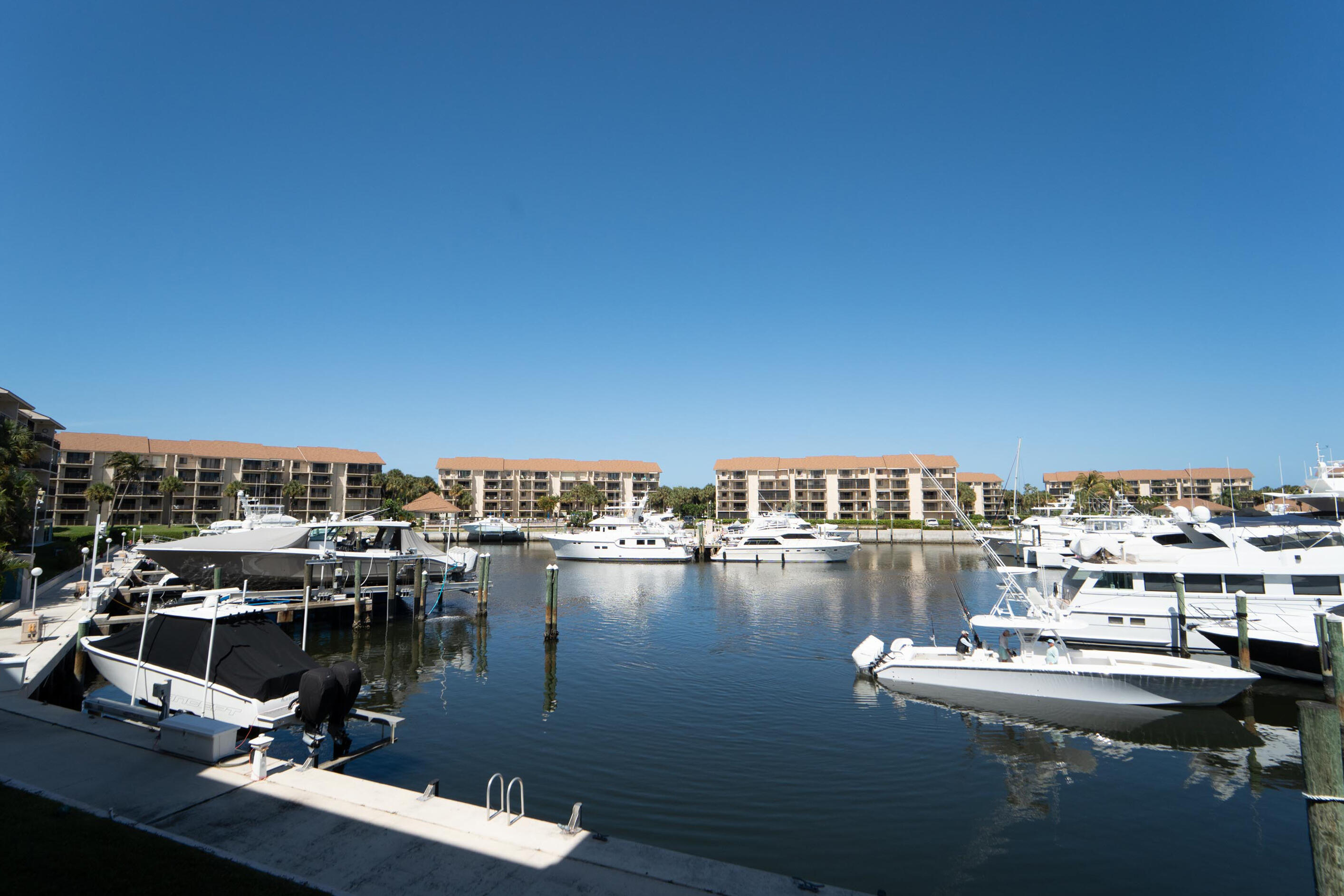 2501 Marina Isle Way 203 Property Photo 40